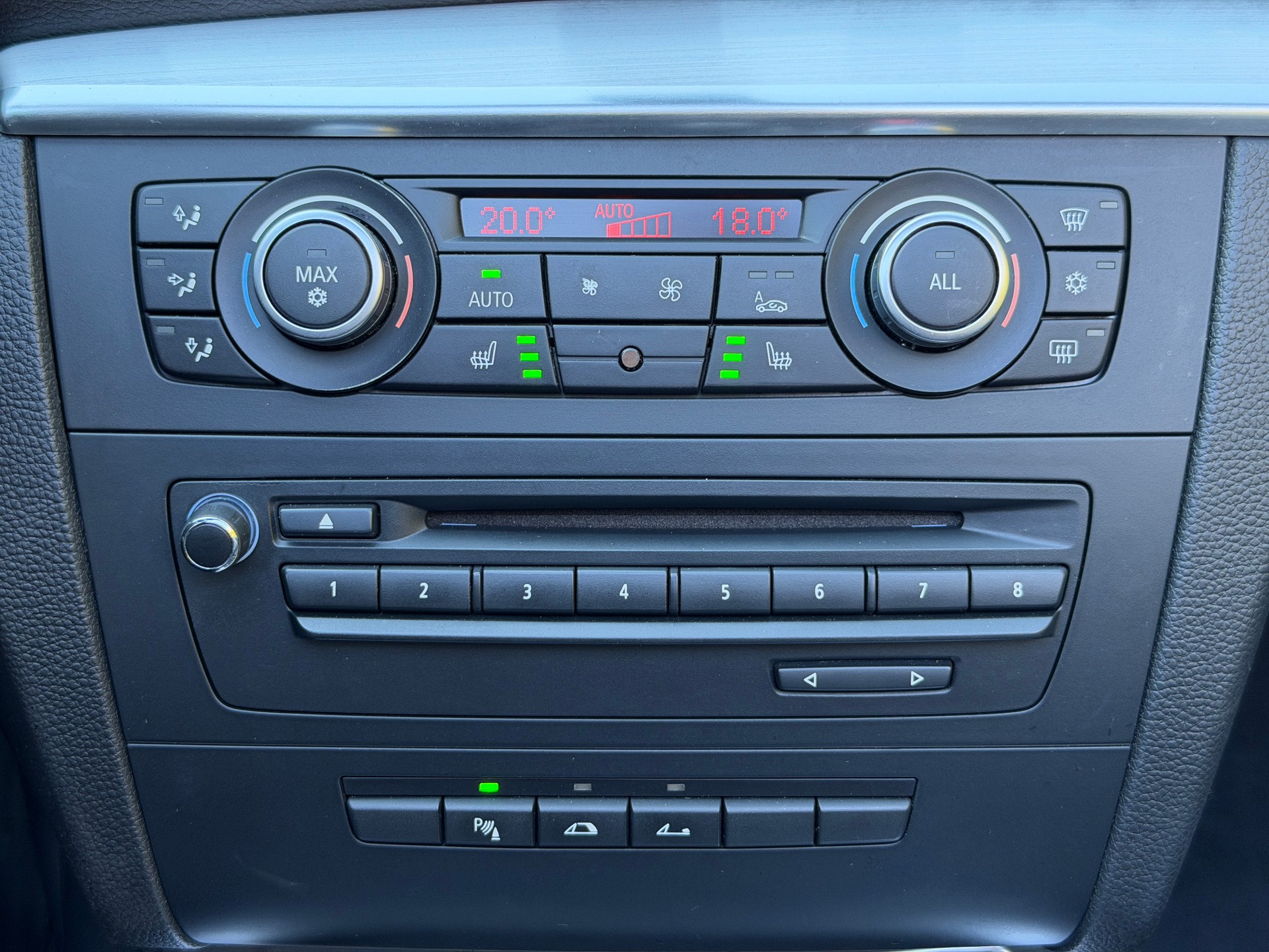 BMW 125i Cabrio Steptronic-image-21