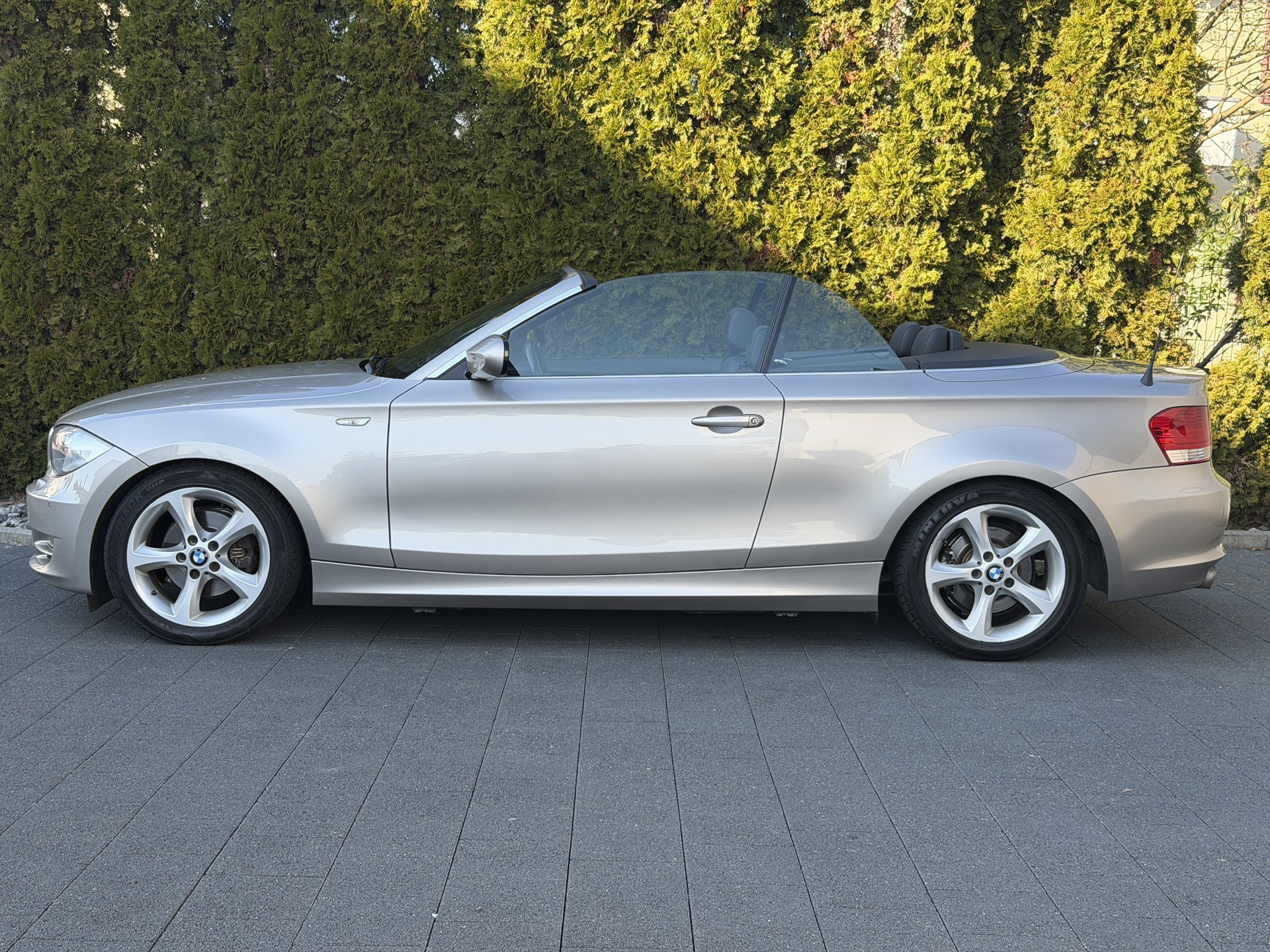 BMW 125i Cabrio Steptronic-image-9