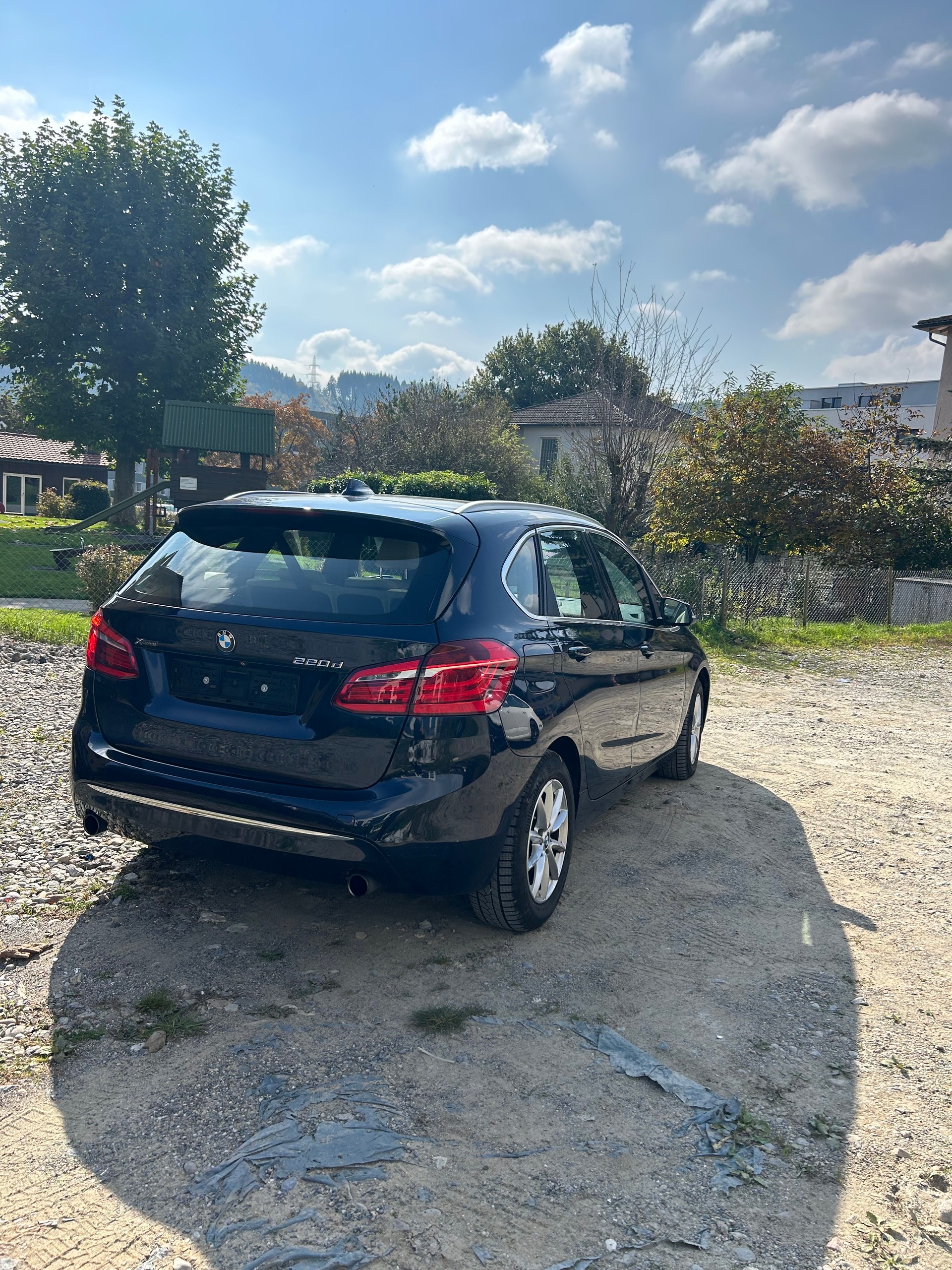 BMW 220d xDrive Active Tourer M Sport Steptronic-image-4