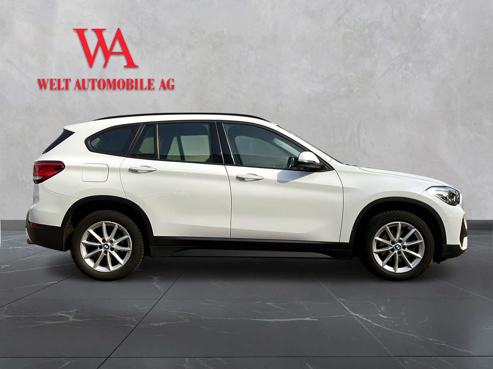 BMW X1 xDrive 18d Steptronic-image-5