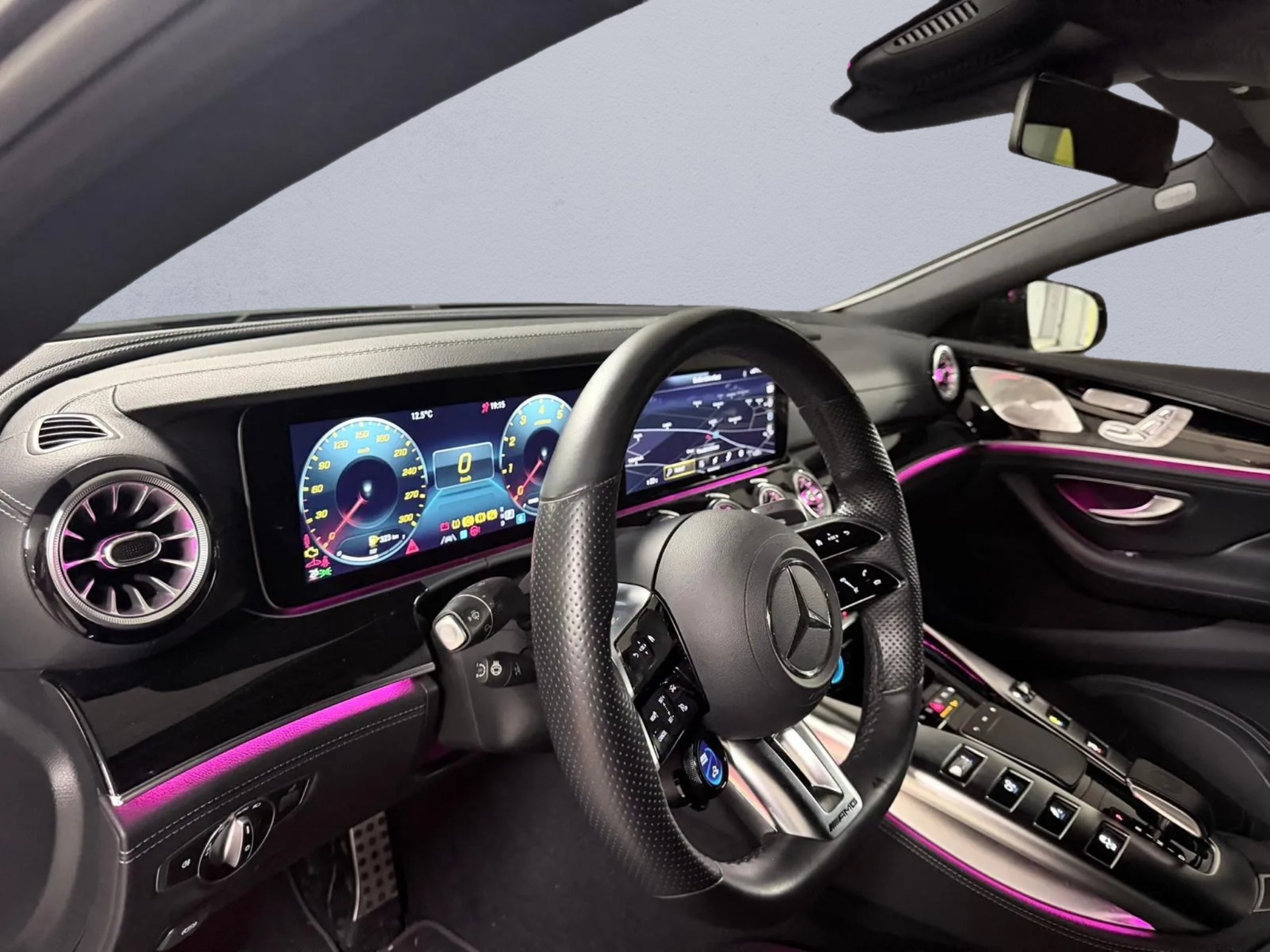 MERCEDES-BENZ AMG GT 4 43 AMG Premium Plus Speedshift MCT-image-7