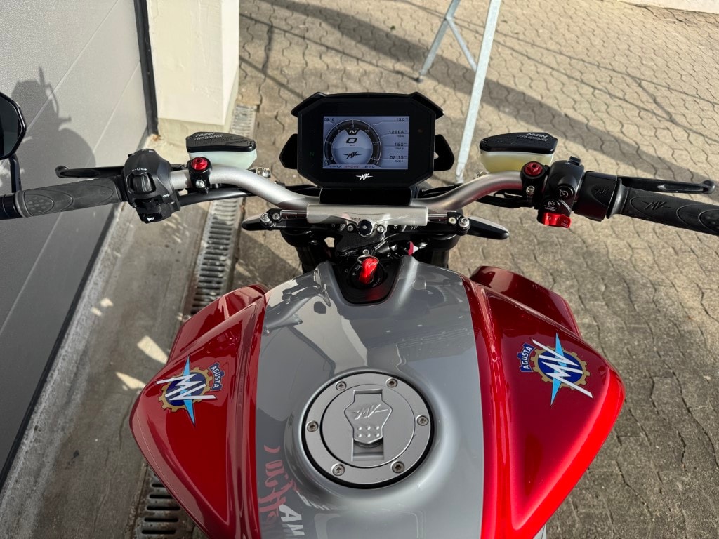 MV AGUSTA Brutale RR-image-9