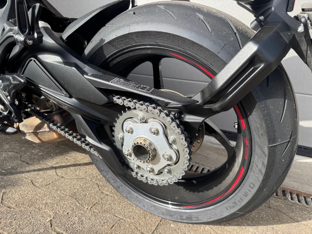 MV AGUSTA Brutale RR-image-7