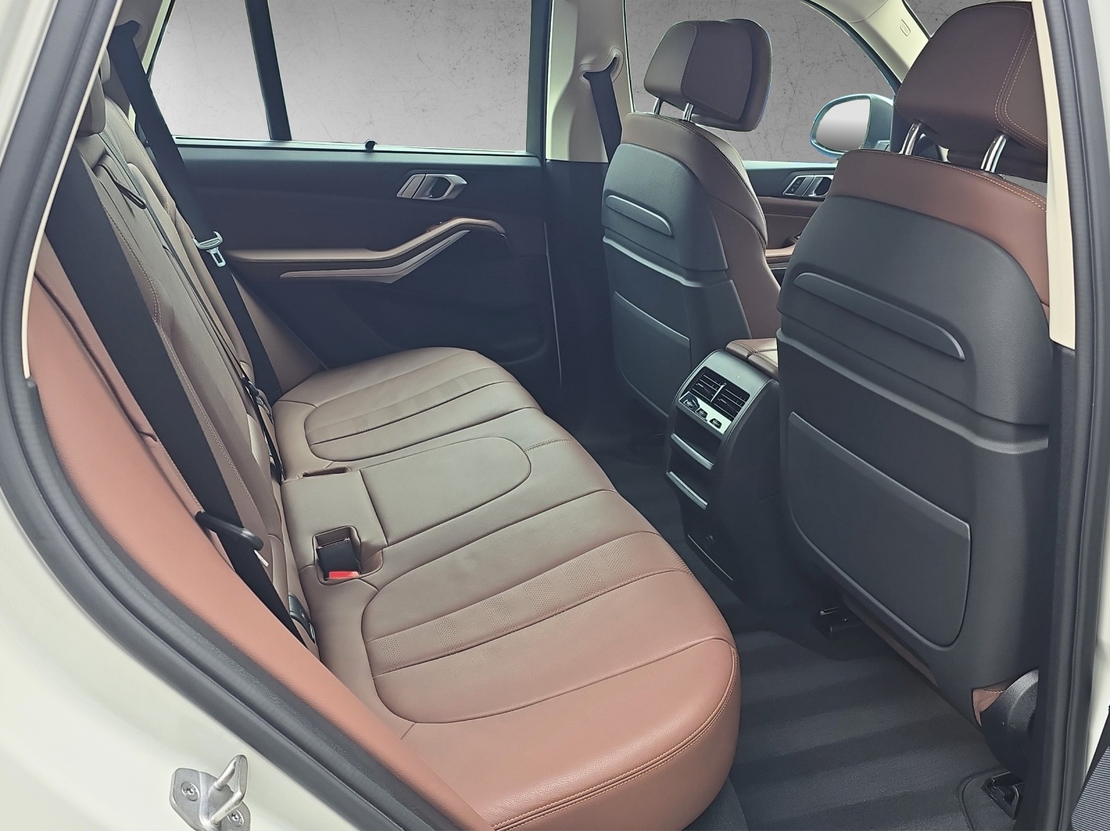 BMW X5 xDrive 30d Steptronic-image-13