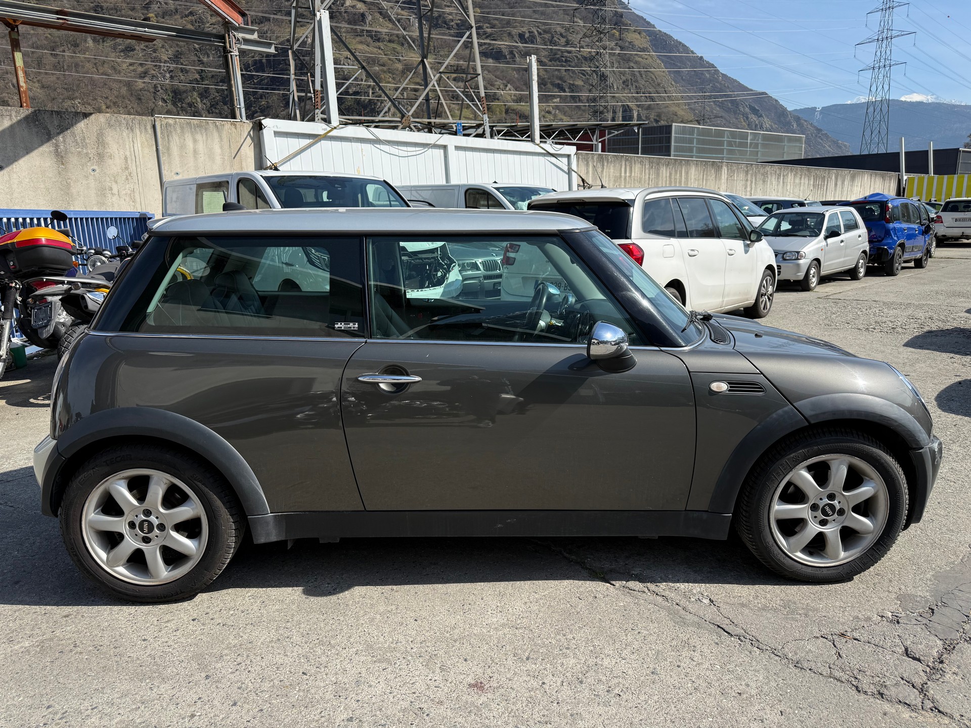 MINI Cooper-image-4