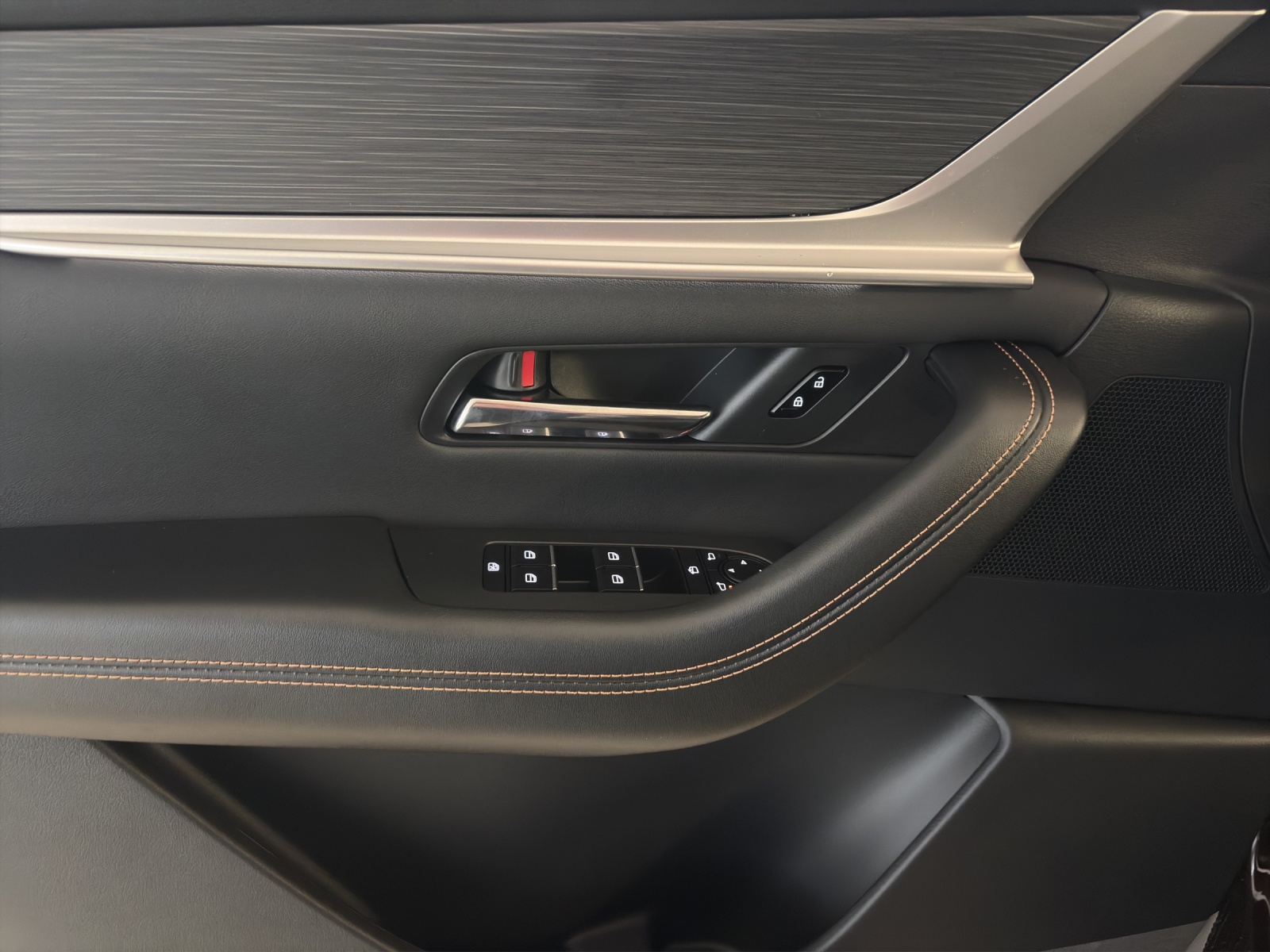 MAZDA CX-80 e-Skyactiv PHEV 327 AWD Homura-image-8