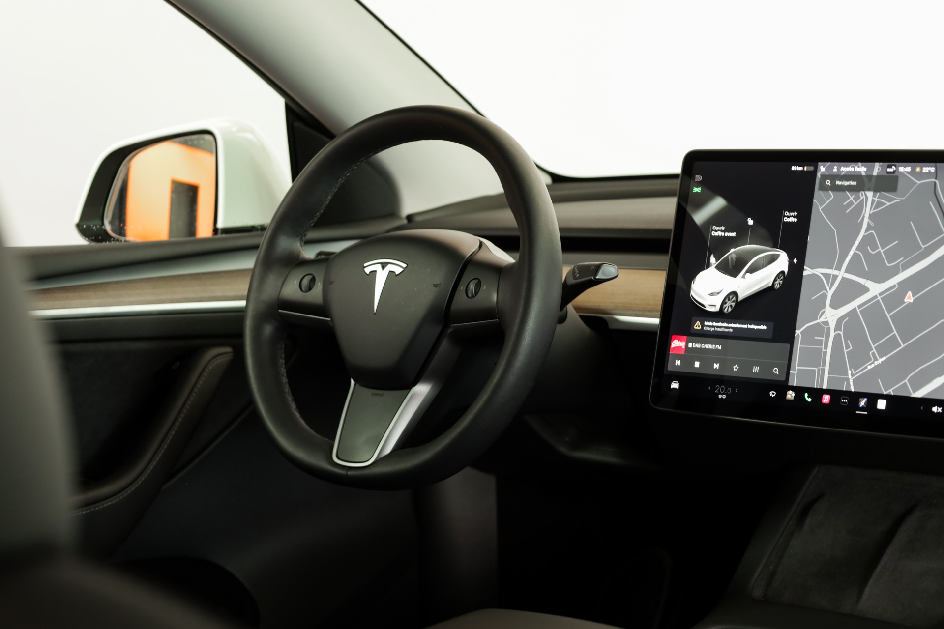 TESLA Model Y Long Range-image-11