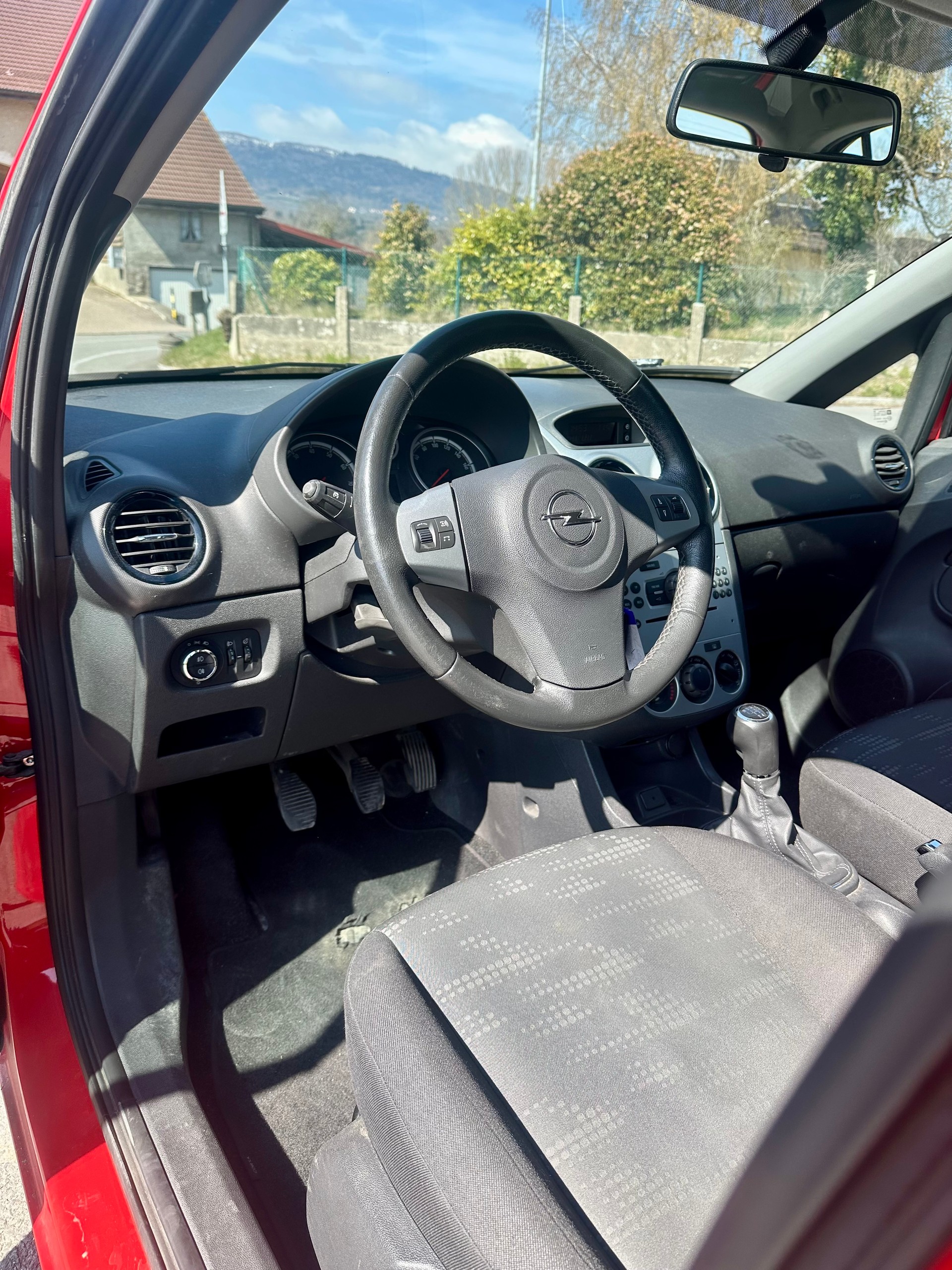 OPEL Corsa 1.2 TP Enjoy-image-9