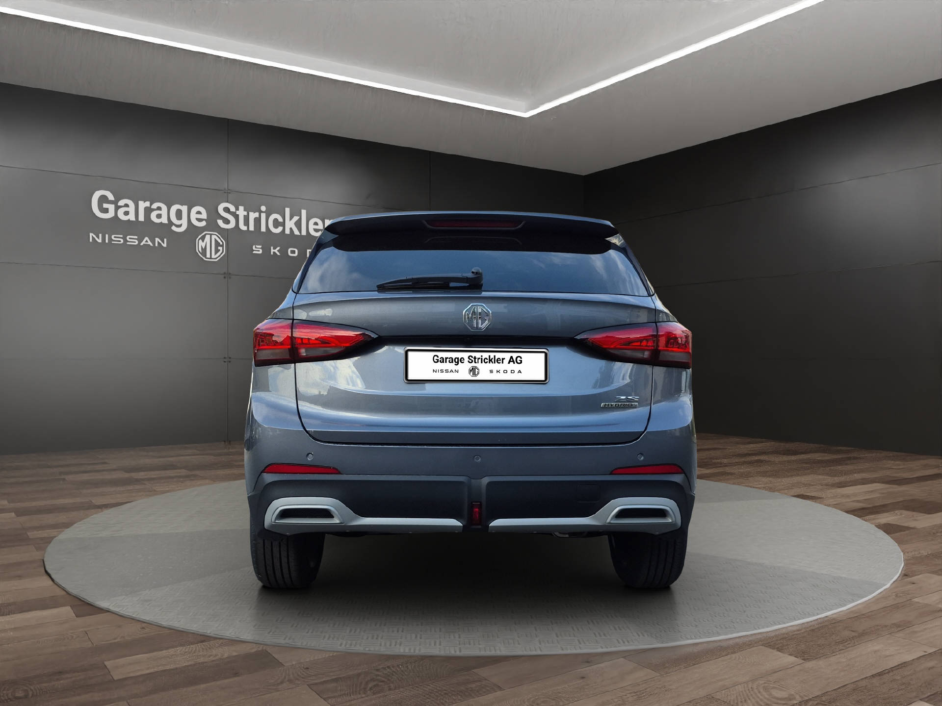 MG ZS 1.5 Hybrid+ Luxury-showroom-element-3