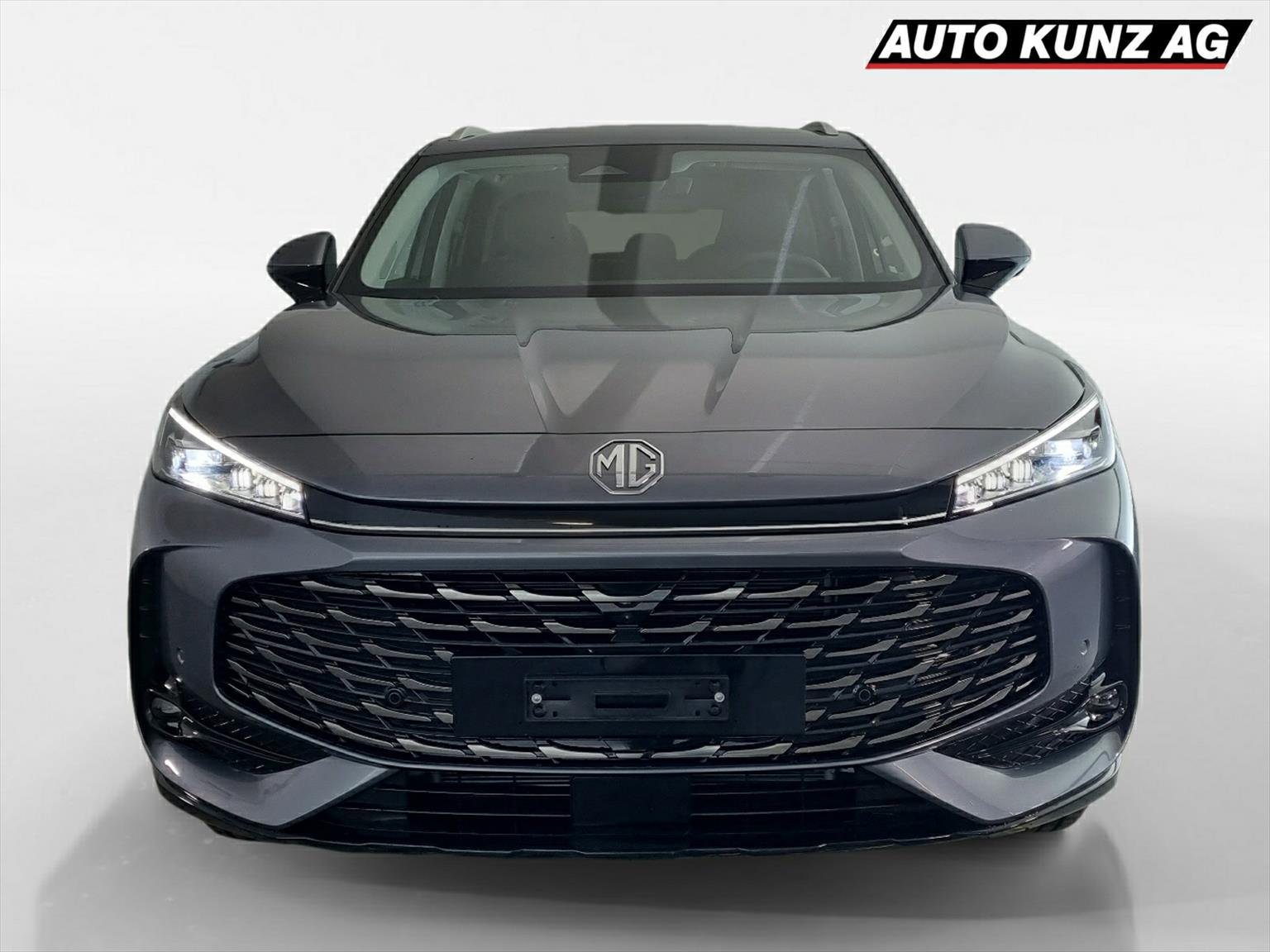 MG MG HS 1.5 T PHEV Luxury-showroom-element-2