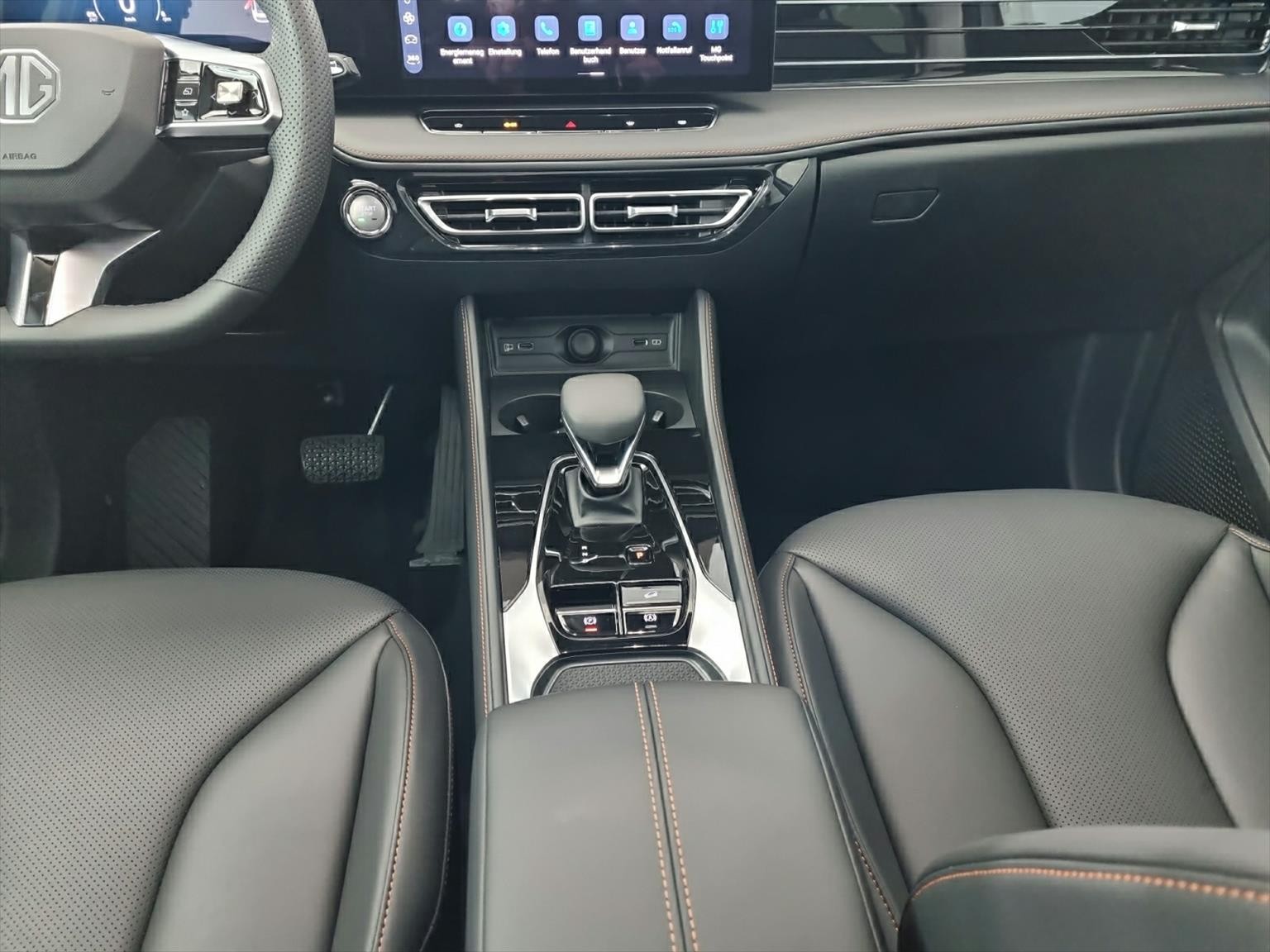 MG MG HS 1.5 T PHEV Luxury-image-7