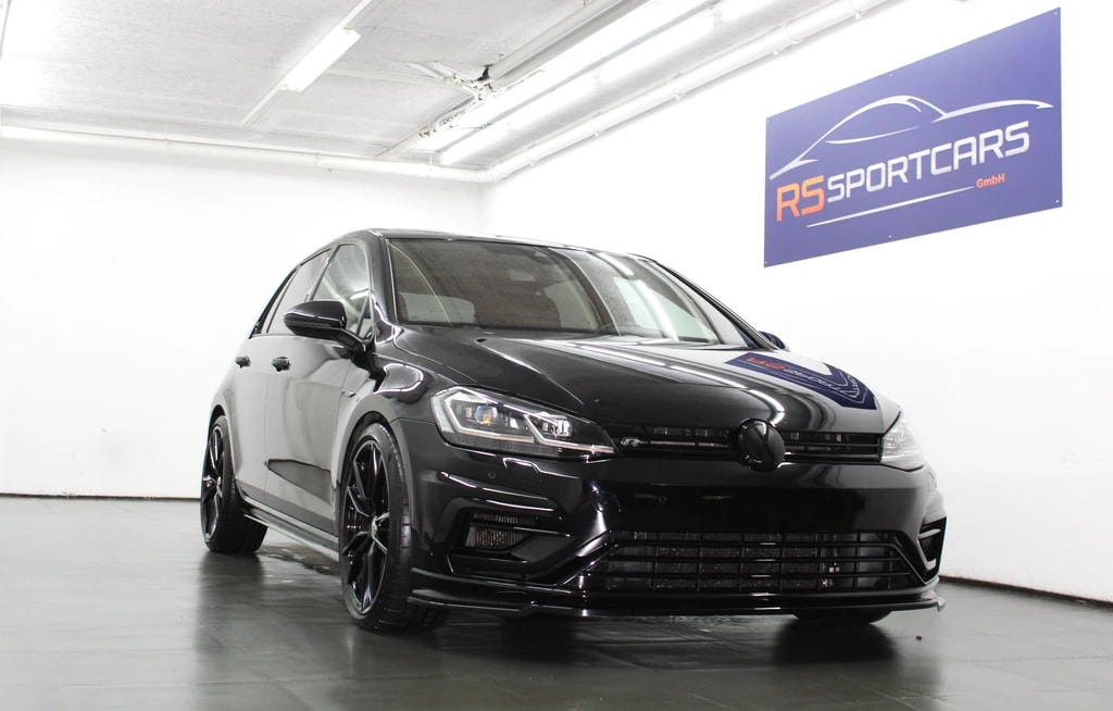 VW Golf 2.0 TSI R 4Motion DSG Performance Paket Akrapovic ABT 350PS / CH-Fahrzeug-showroom-element-1