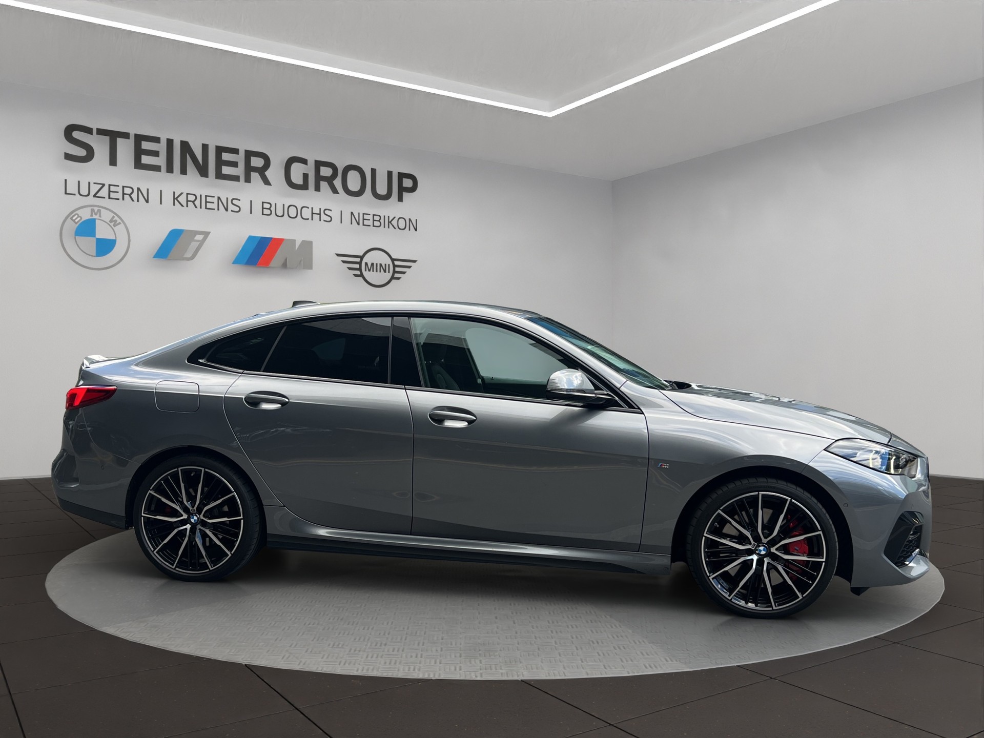 BMW 220i xDrive Gran Coupé Pure M Sport Steptronic-showroom-element-3