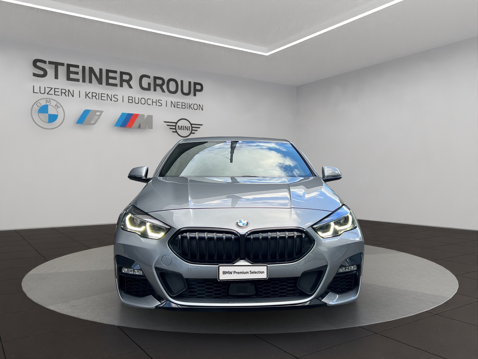 BMW 220i xDrive Gran Coupé Pure M Sport Steptronic-showroom-element-1