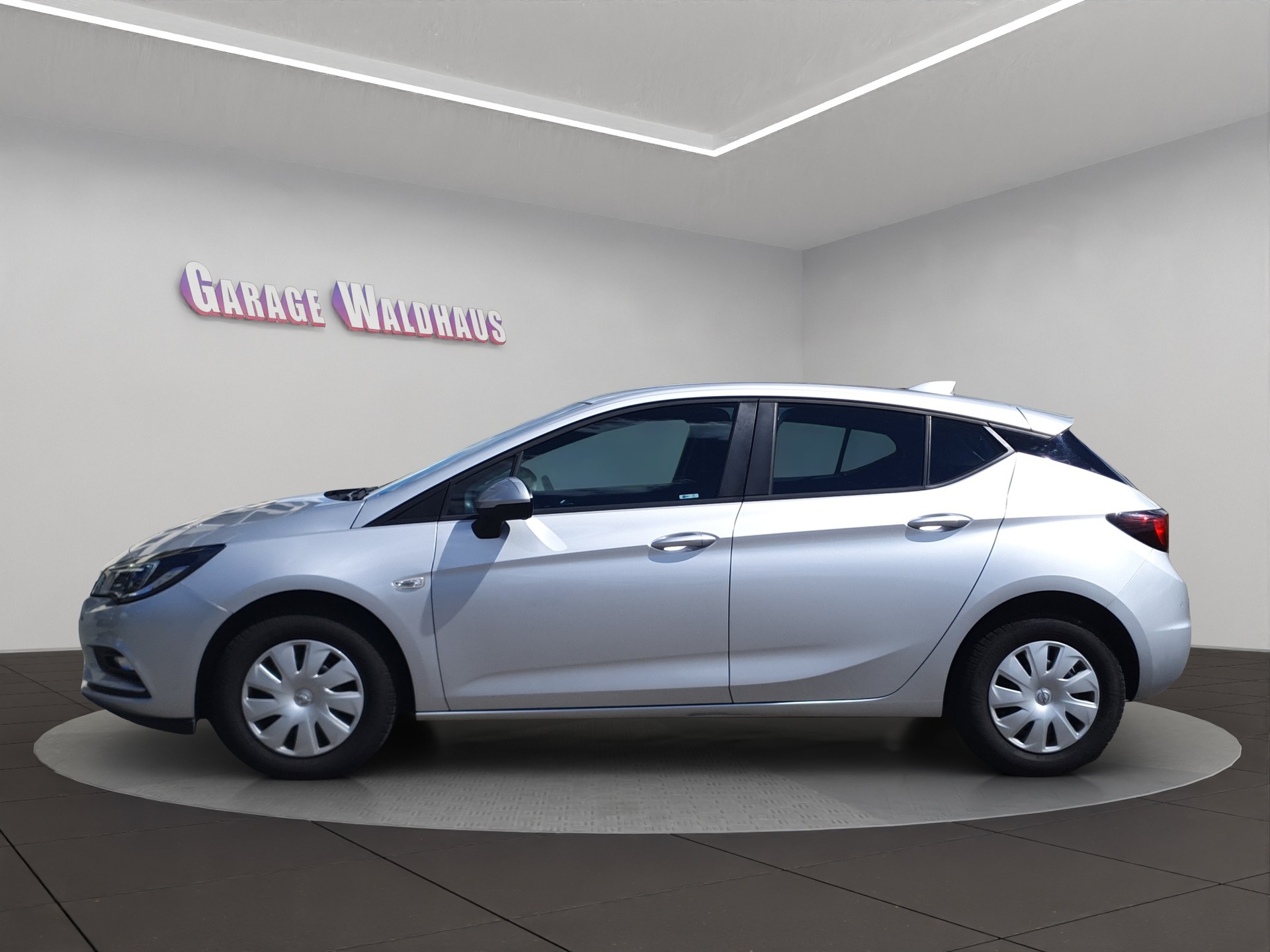 OPEL Astra 1.0i Turbo Enjoy-image-1