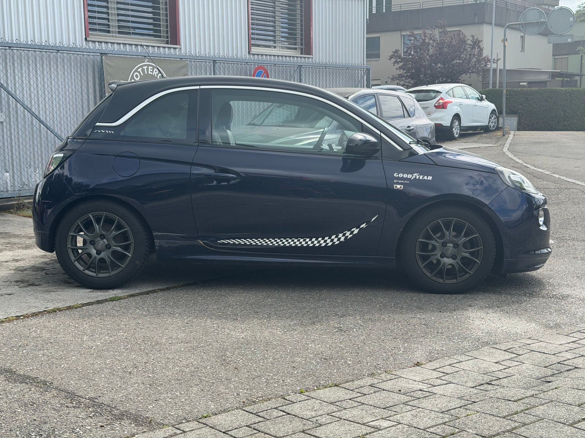 OPEL Adam 1.4 ecoFLEX SLAM-image-1
