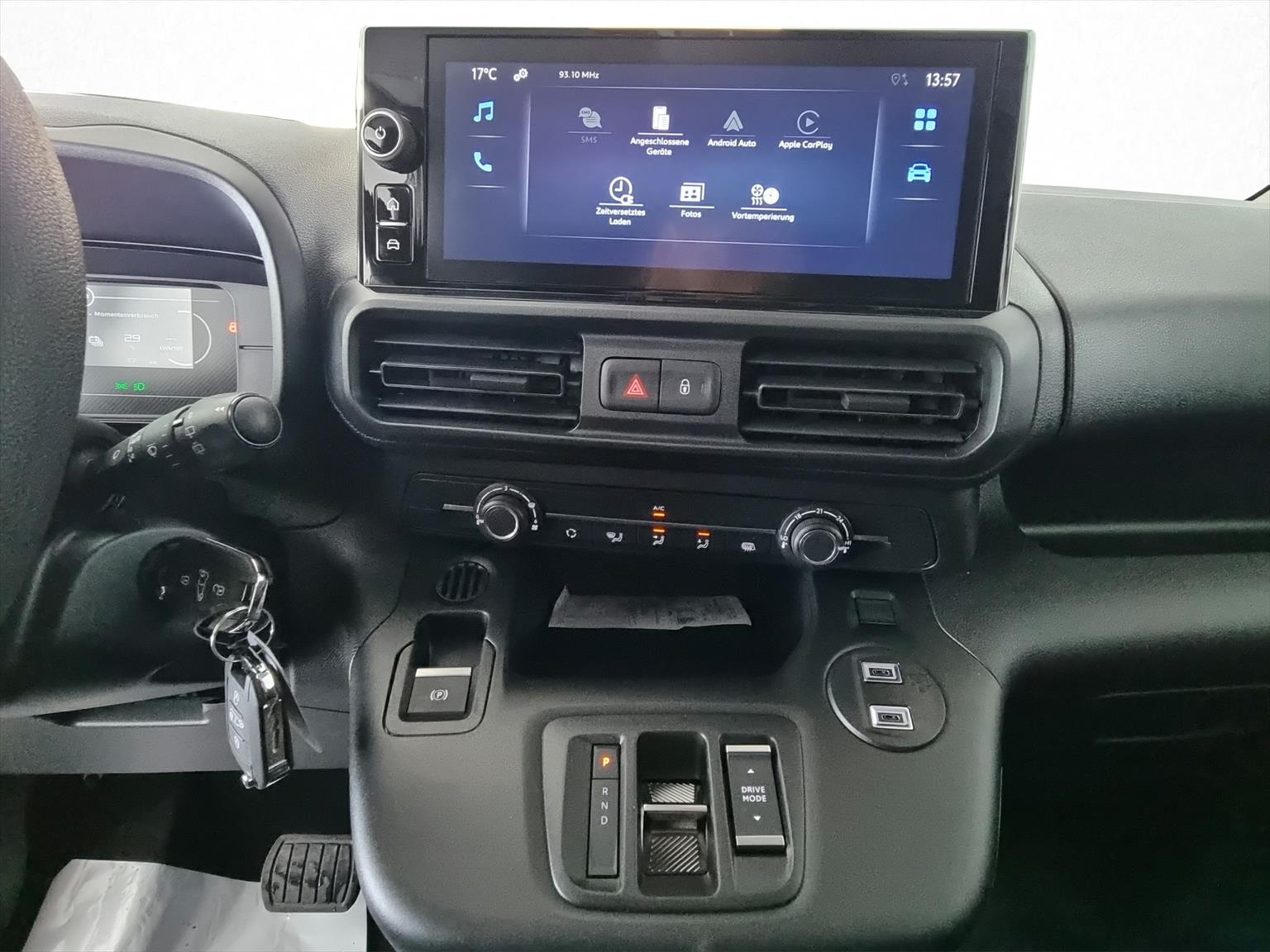 TOYOTA PROACE CITY Van L1 52KWh Active-image-14