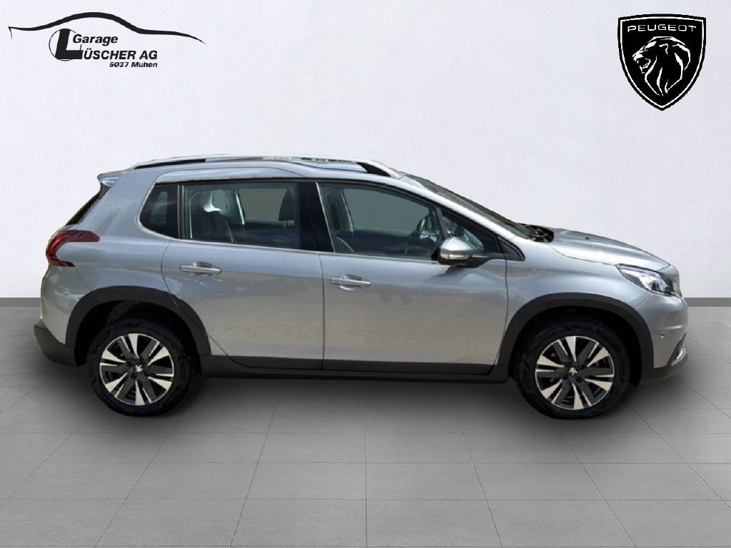 PEUGEOT 2008 1.2 PureTech 110 Allure S/S-showroom-element-3