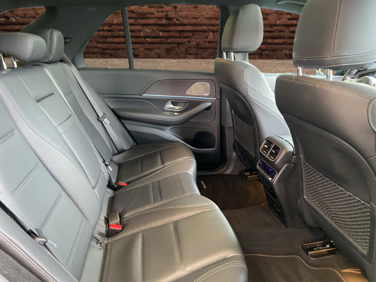 MERCEDES-BENZ GLE 300 d 4Matic AMG-image-13