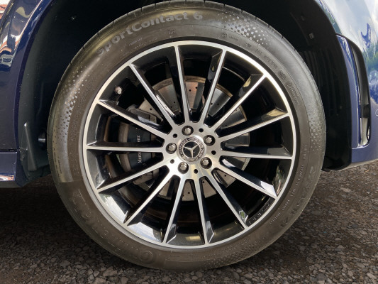 MERCEDES-BENZ GLE 300 d 4Matic AMG-image-8
