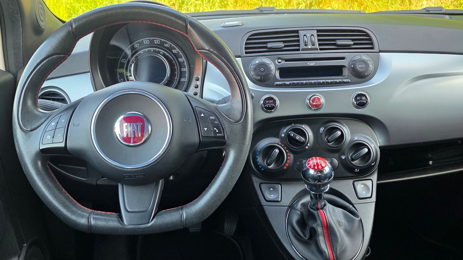 FIAT 500 1.4 16V S 100PS-image-12