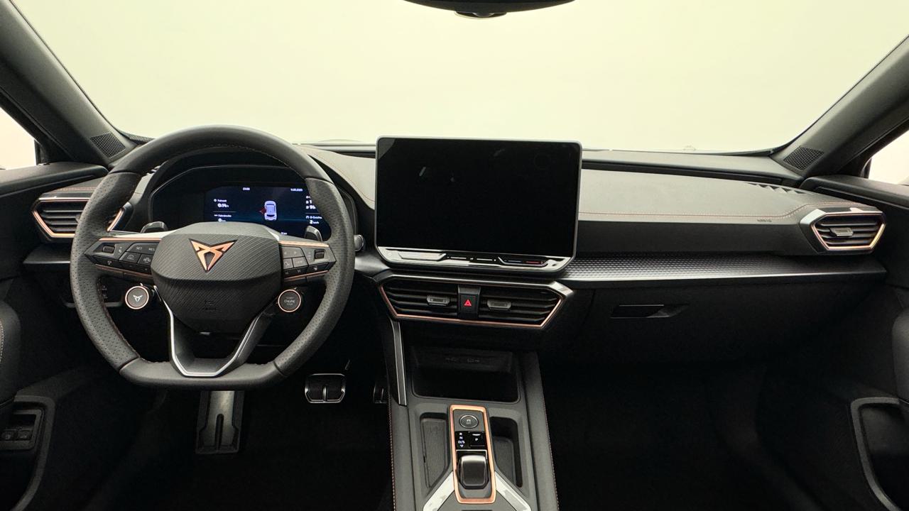CUPRA Formentor 1.5 e-HYBRID pHEV VZ Black Edition-image-5