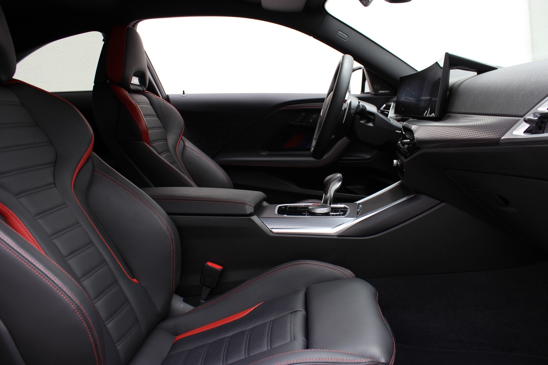 BMW M2 *LCI*-showroom-element-3
