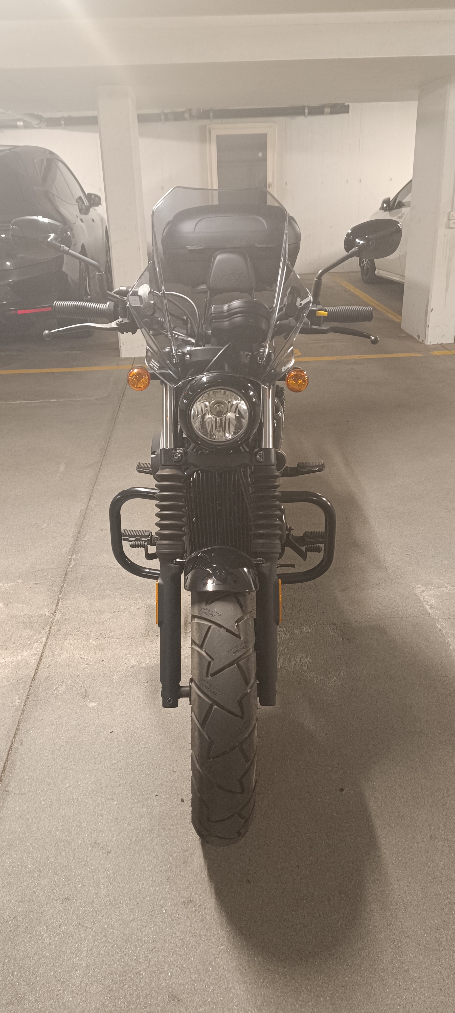 HYOSUNG GV 125 S Aquila-image-2