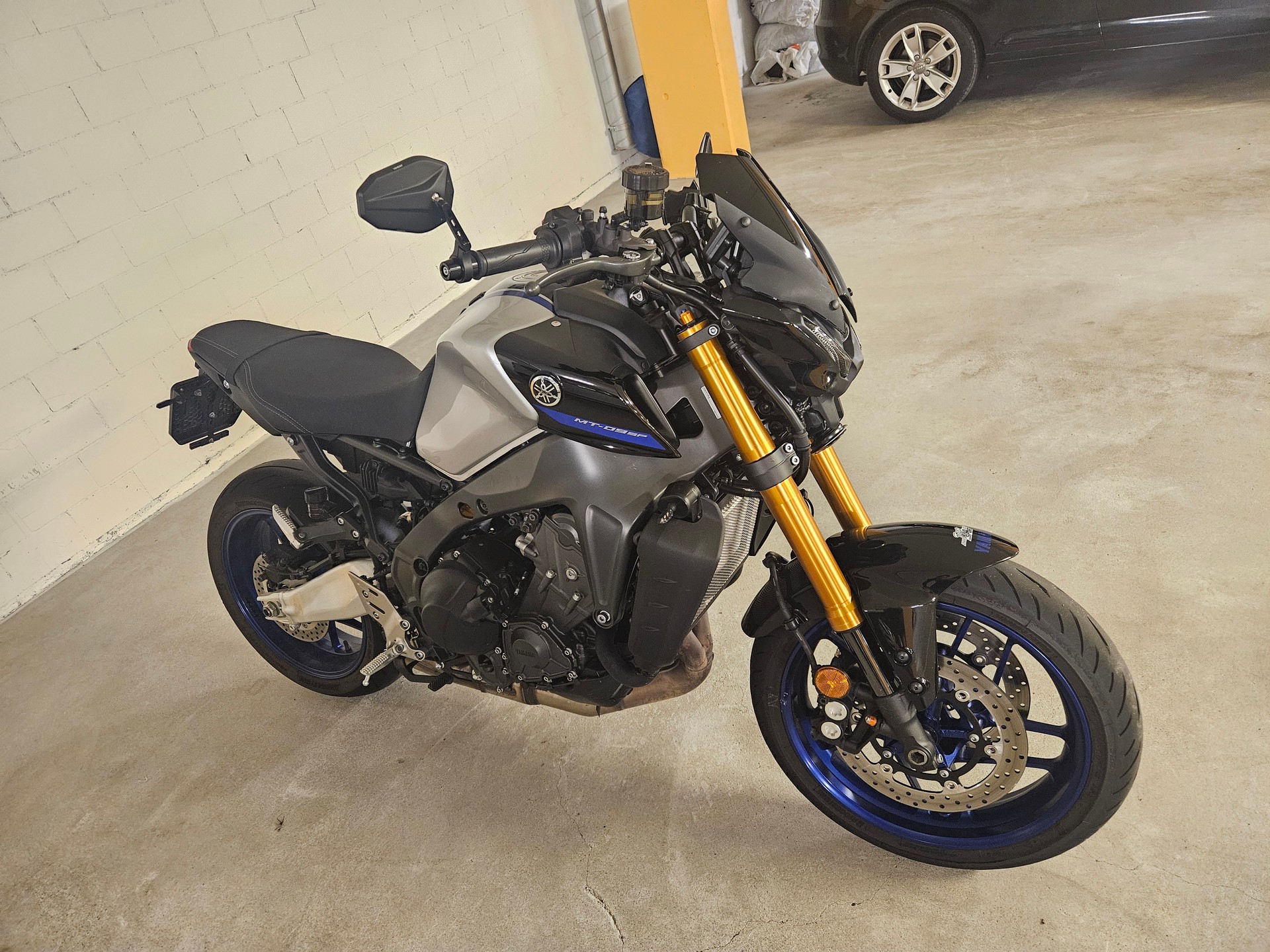 YAMAHA MT-09 SP-image-1