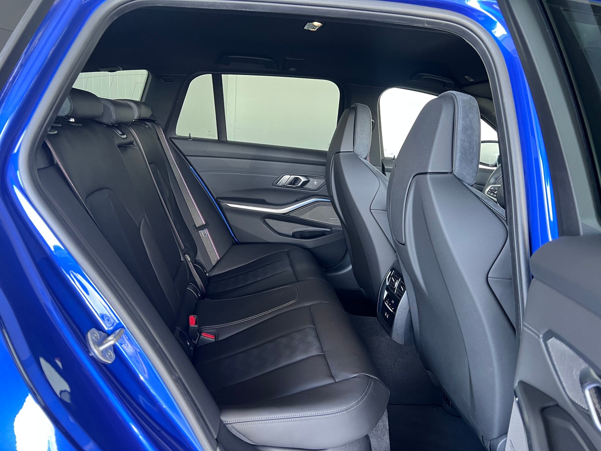 BMW M3 Touring xDrive Competition M *Facelift - LCI 530PS*-image-14