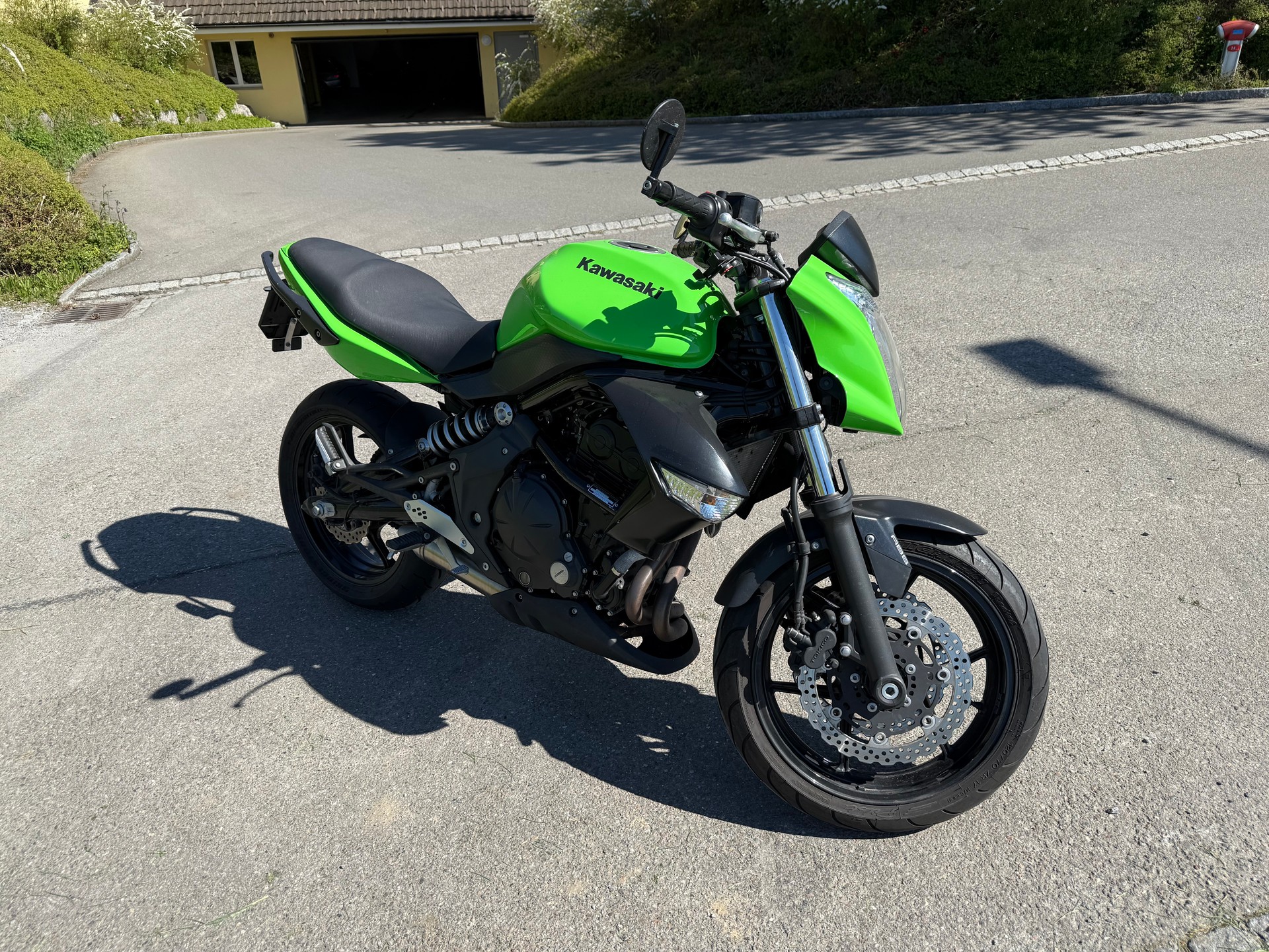 KAWASAKI ER-6 n-image-0
