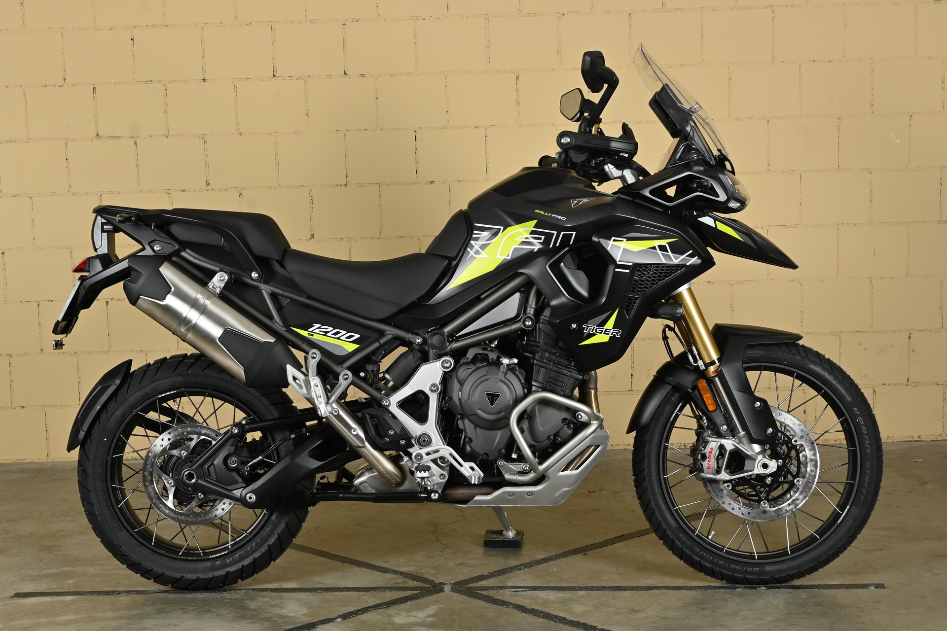 TRIUMPH Tiger 1200 Desert-image-0