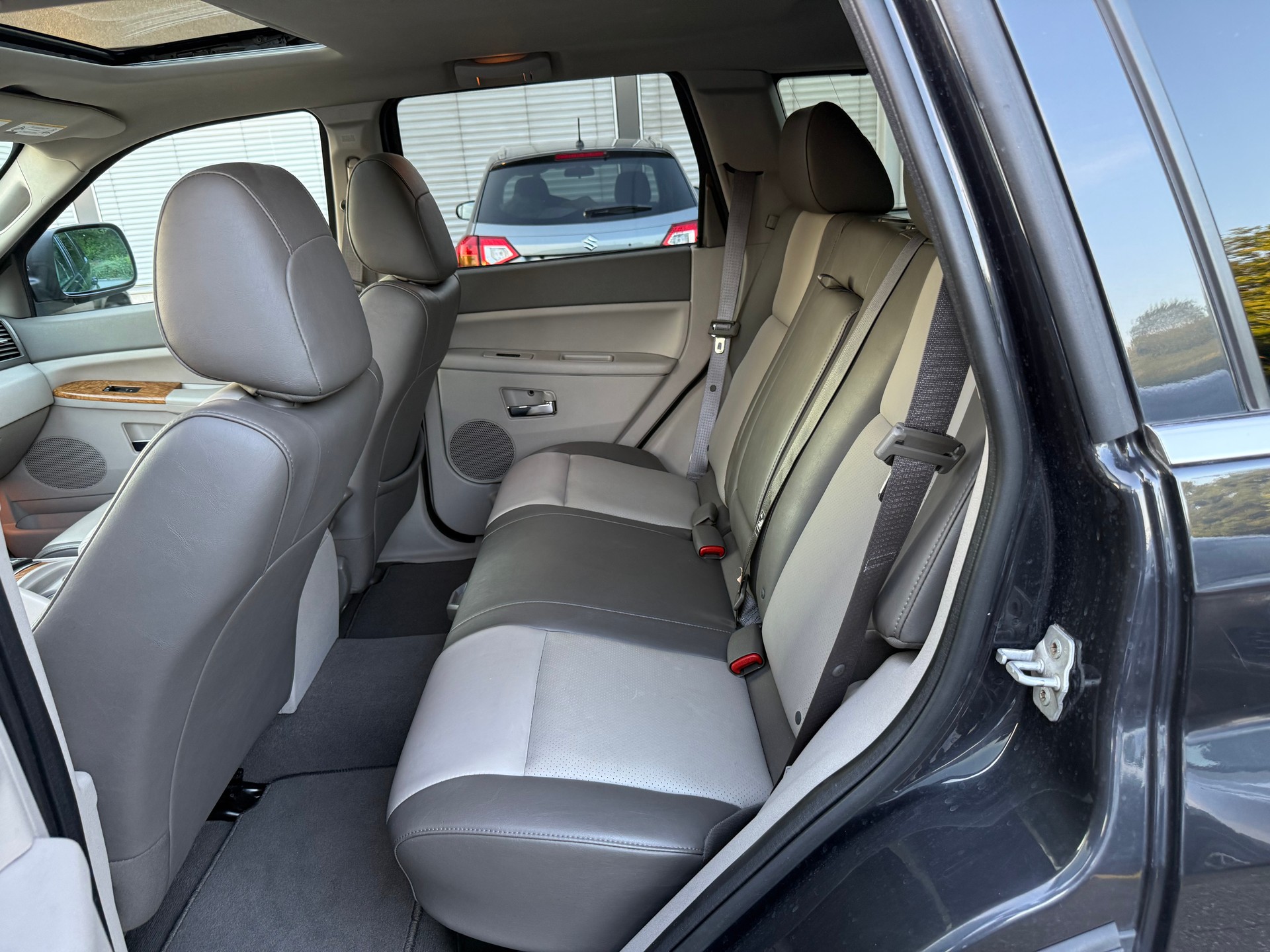 JEEP Gr.Cherokee 3.0 CRD S-Limited Automatic-image-9
