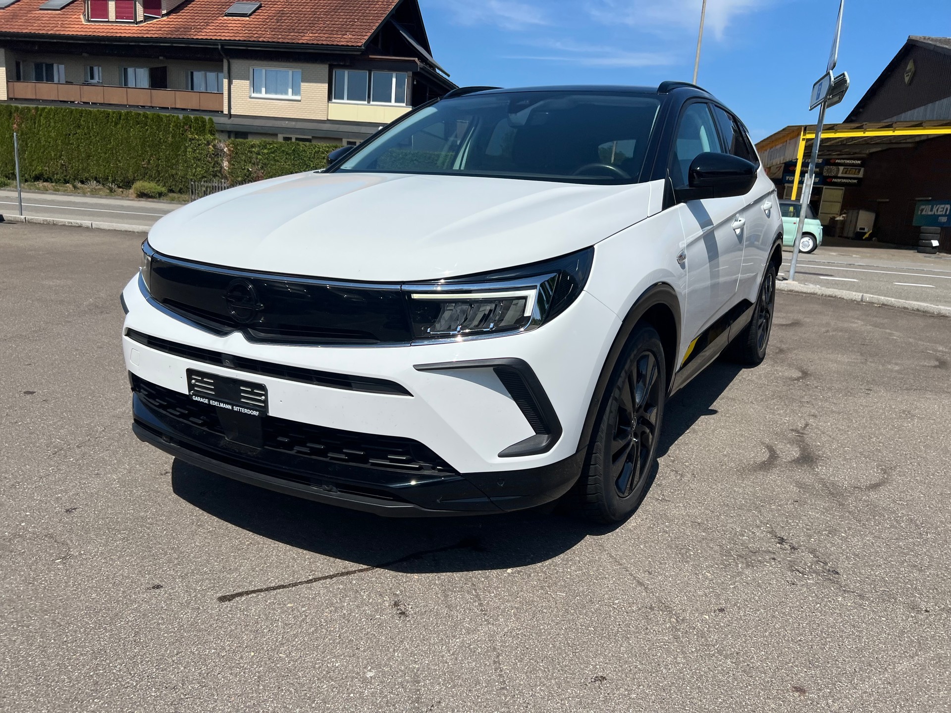 OPEL Grandland 1.6 Hybrid GS Line Automatik-showroom-element-2
