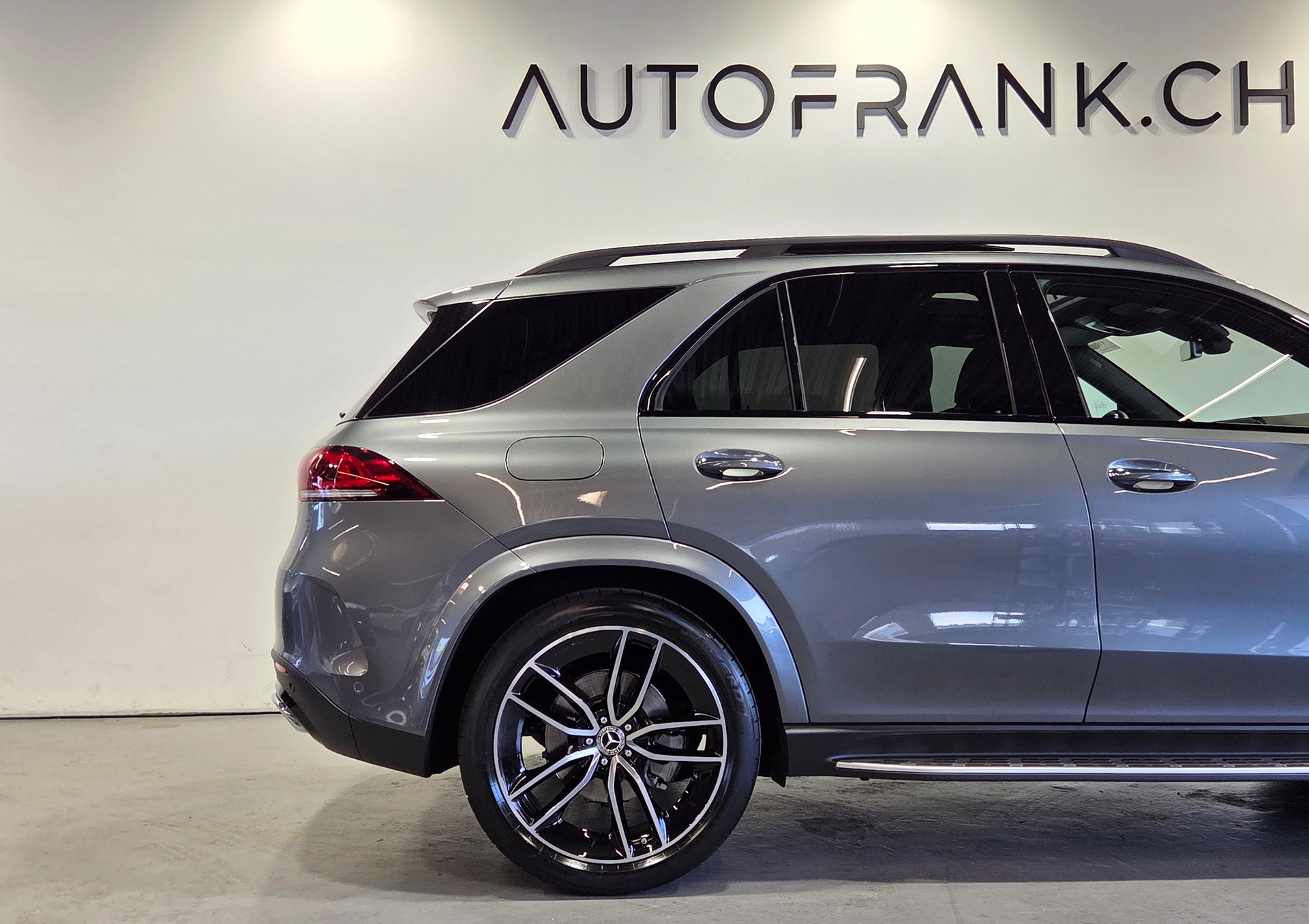 MERCEDES-BENZ GLE 450 AMG Line 4matic-image-24