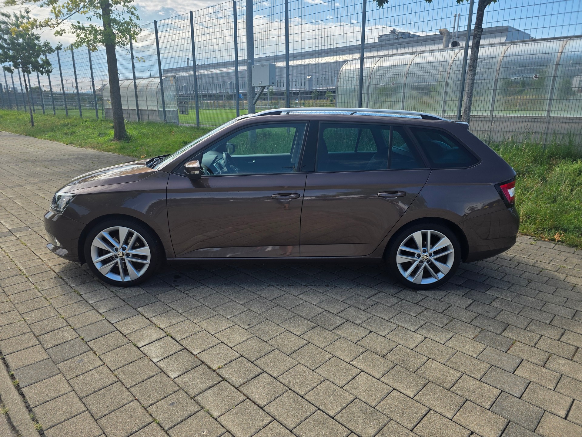 SKODA Fabia 1.2 TSI Style DSG-showroom-element-2