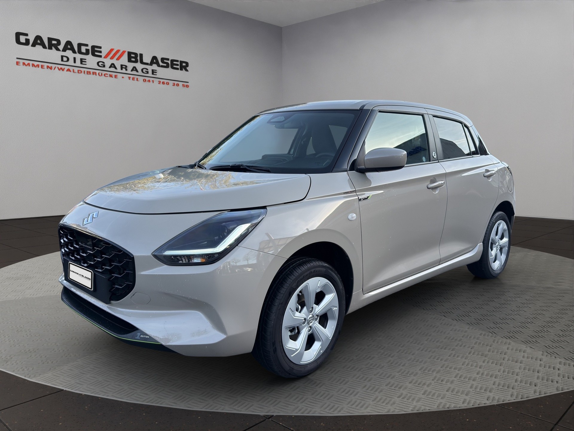 SUZUKI Swift 1.2 1st Edition Hybrid 4x4