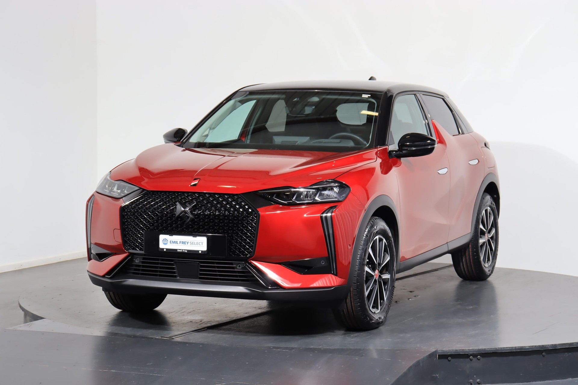 DS AUTOMOBILES 3 Crossback 1.2 PureTech 130 Ligne Noire