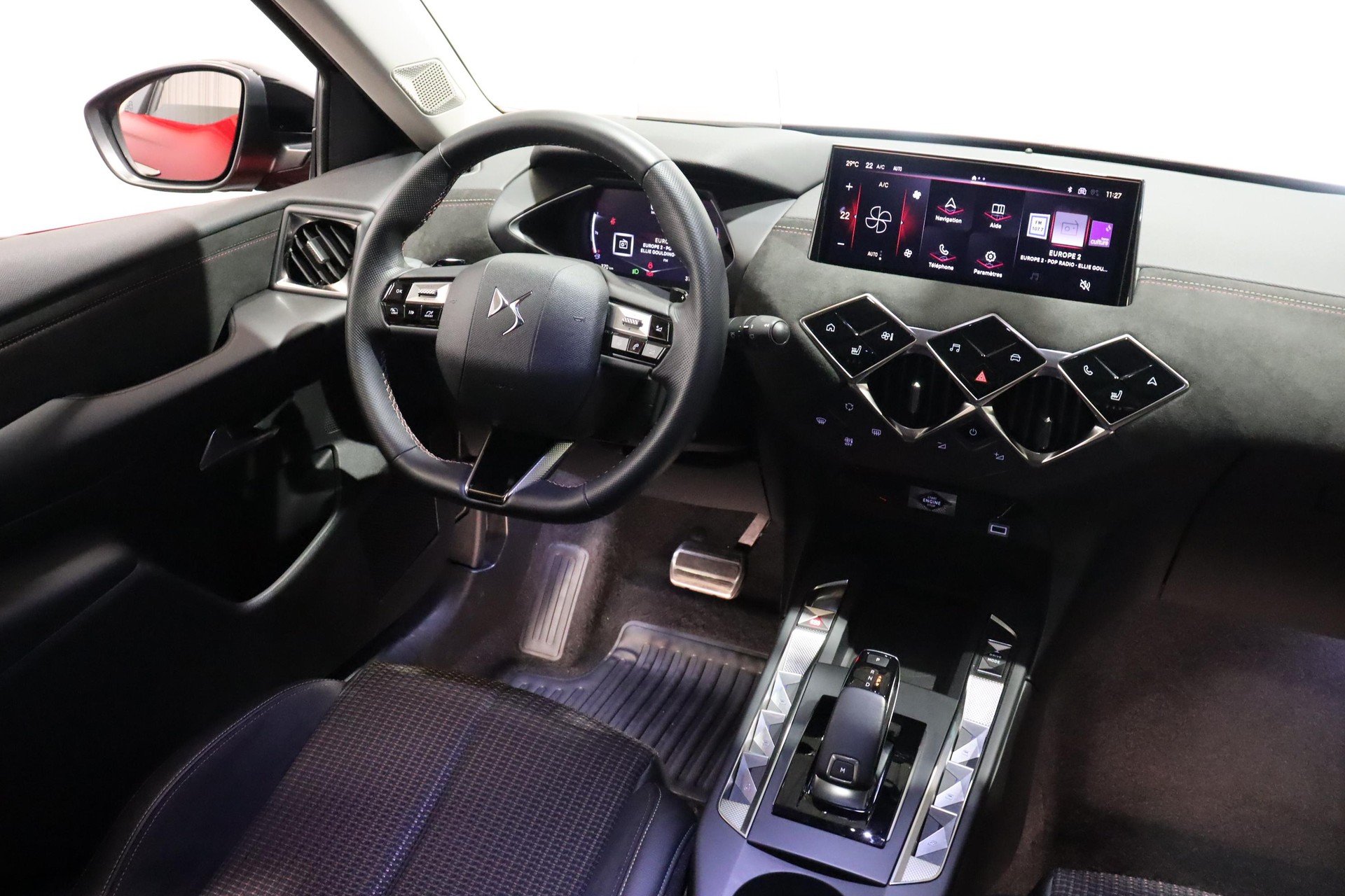 DS AUTOMOBILES 3 Crossback 1.2 PureTech 130 Ligne Noire-image-7