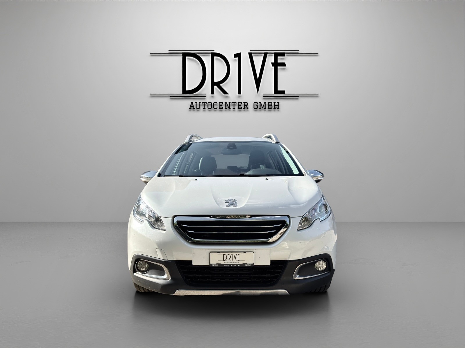 PEUGEOT 2008 1.6 e-HDi Allure EGS6-showroom-element-1