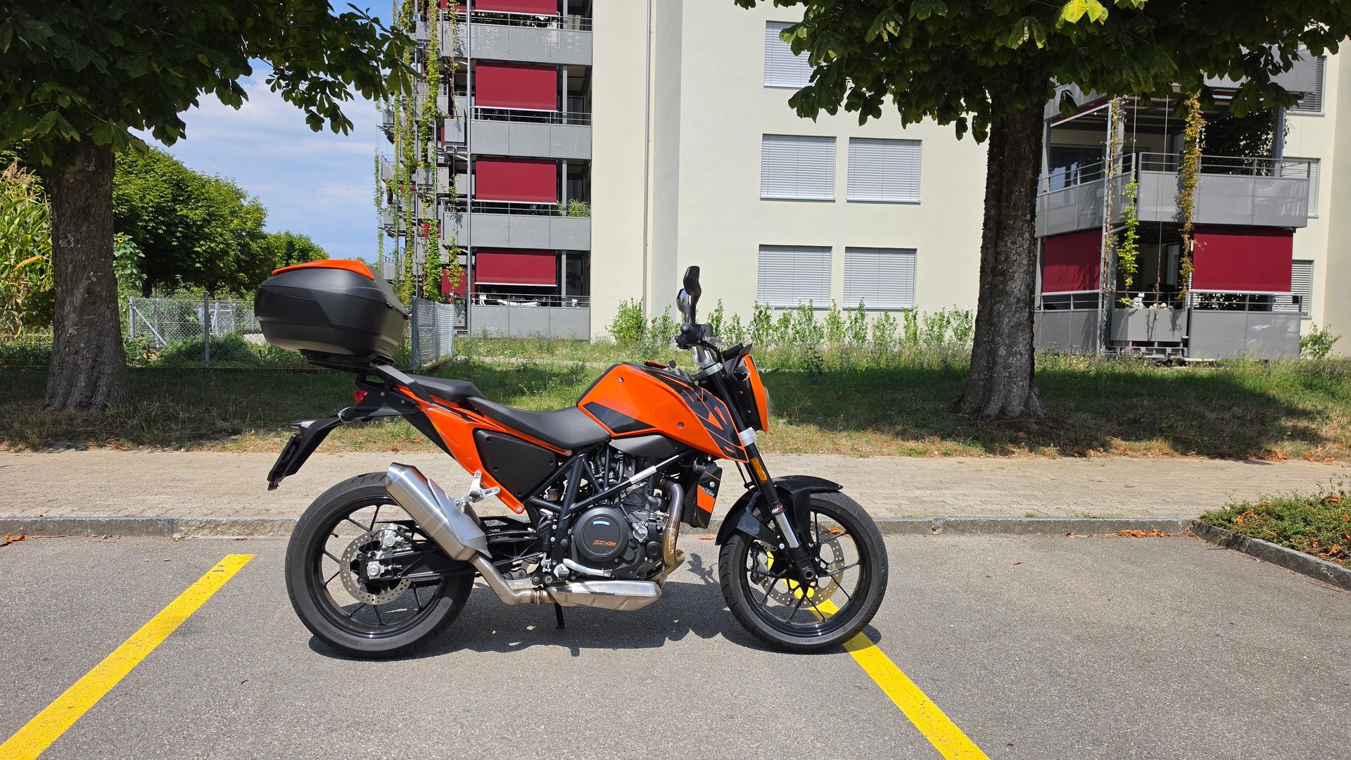 KTM 690 Duke ABS-image-5