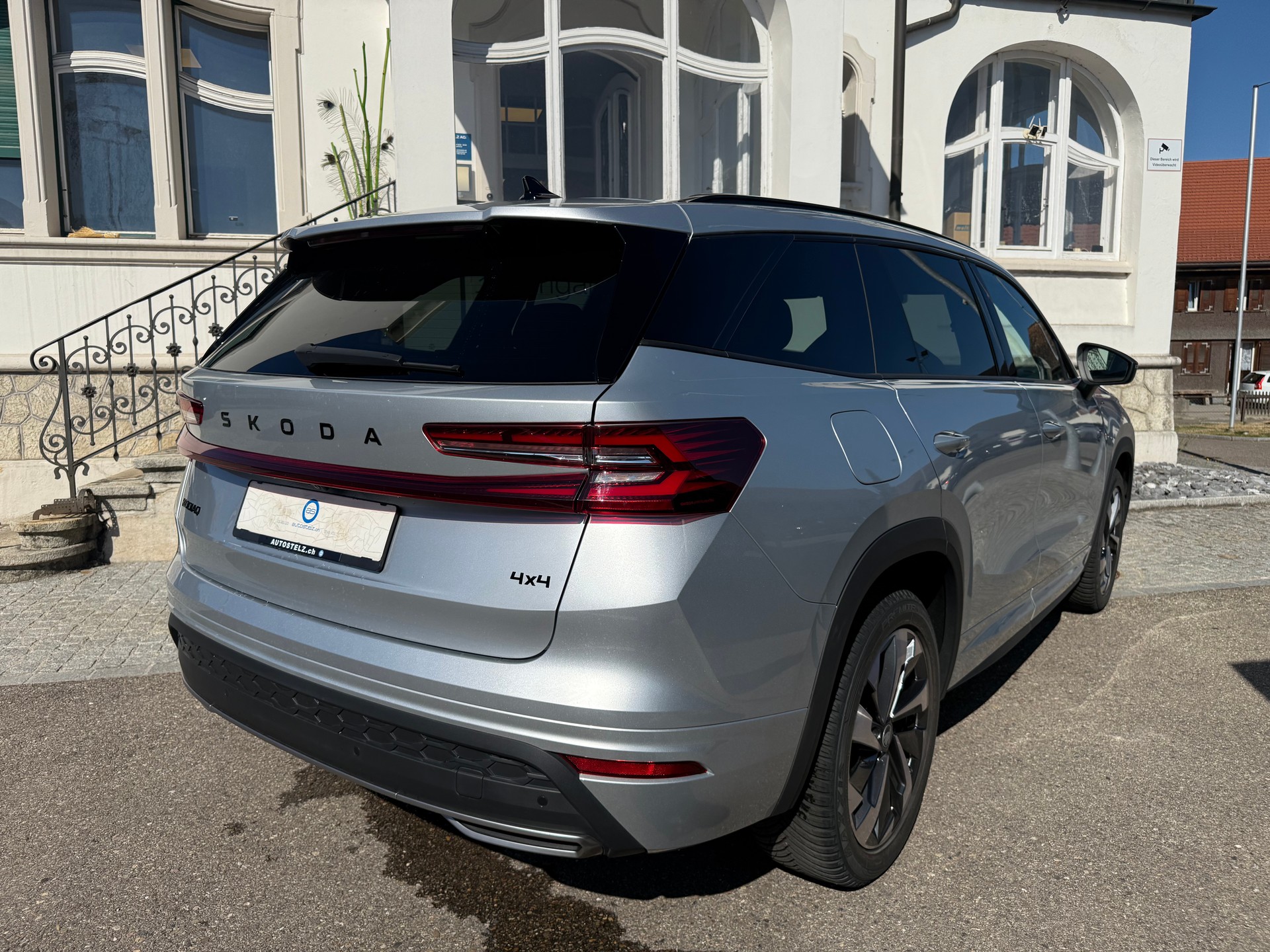 SKODA Kodiaq 2.0 TSI SportLine 4x4-image-5