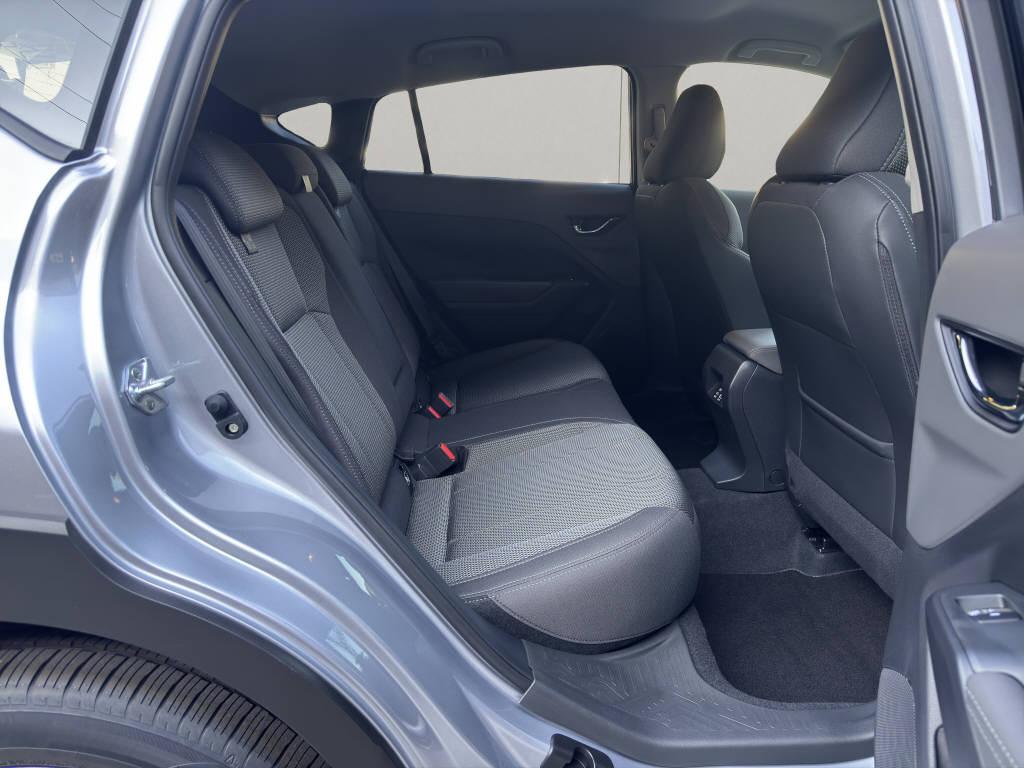 SUBARU Crosstrek 2.0i e-Boxer Swiss Plus-image-9