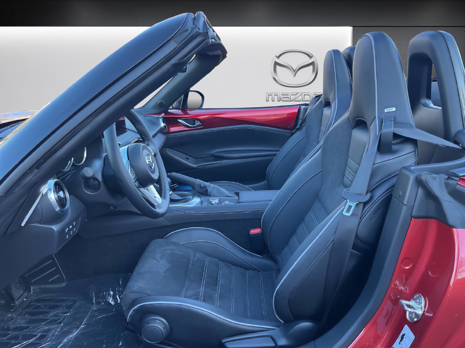 MAZDA MX-5 Skyactiv-G 136 Homura-image-9