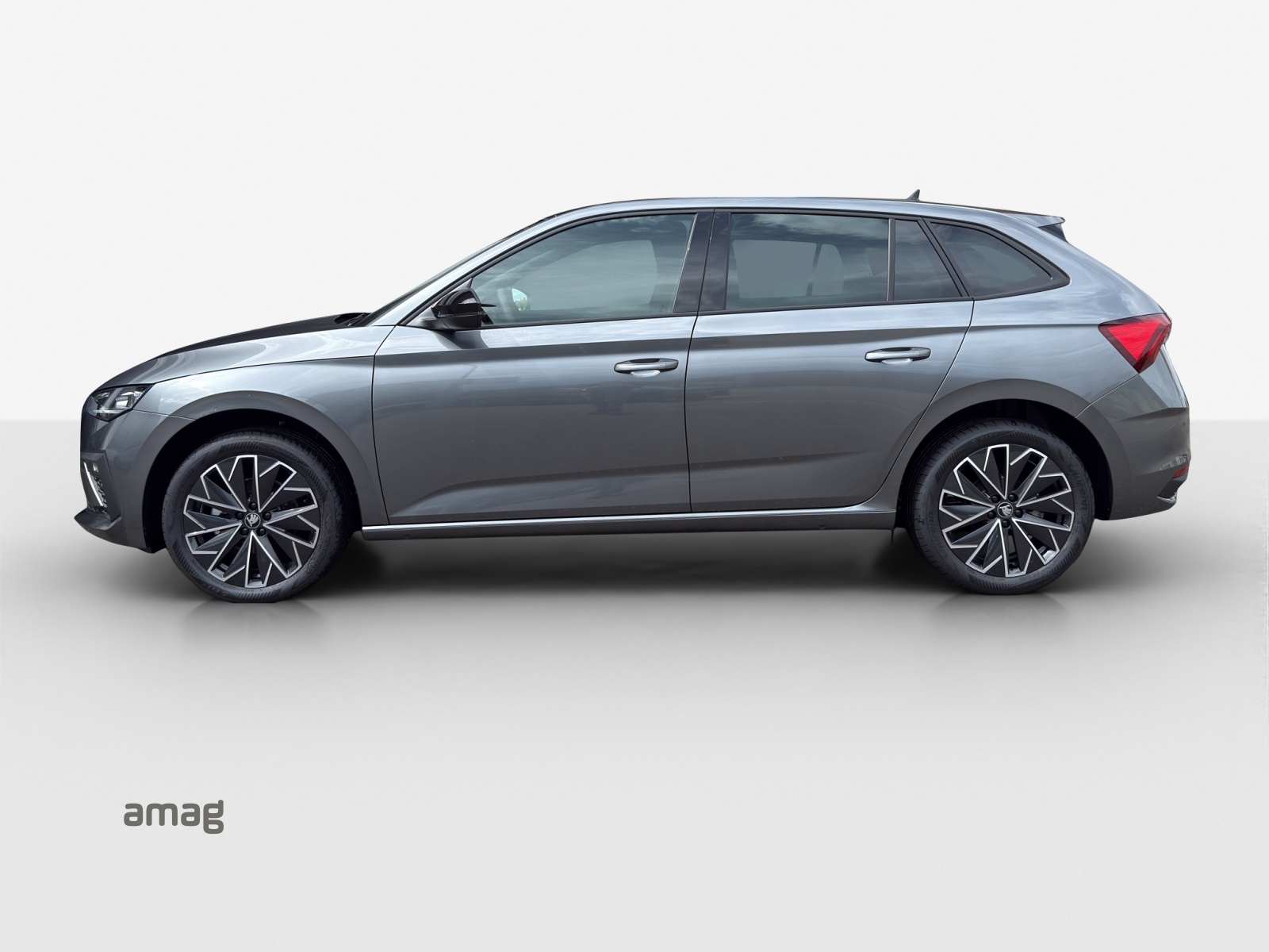 SKODA Scala 1.5 TSI Dynamic DSG-showroom-element-1