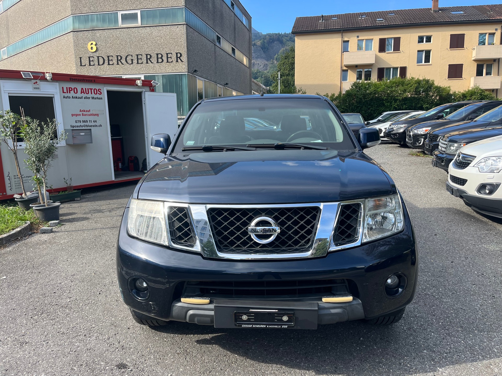 NISSAN Navara Double Cab SE 2.5 dCi 4WD Automat
