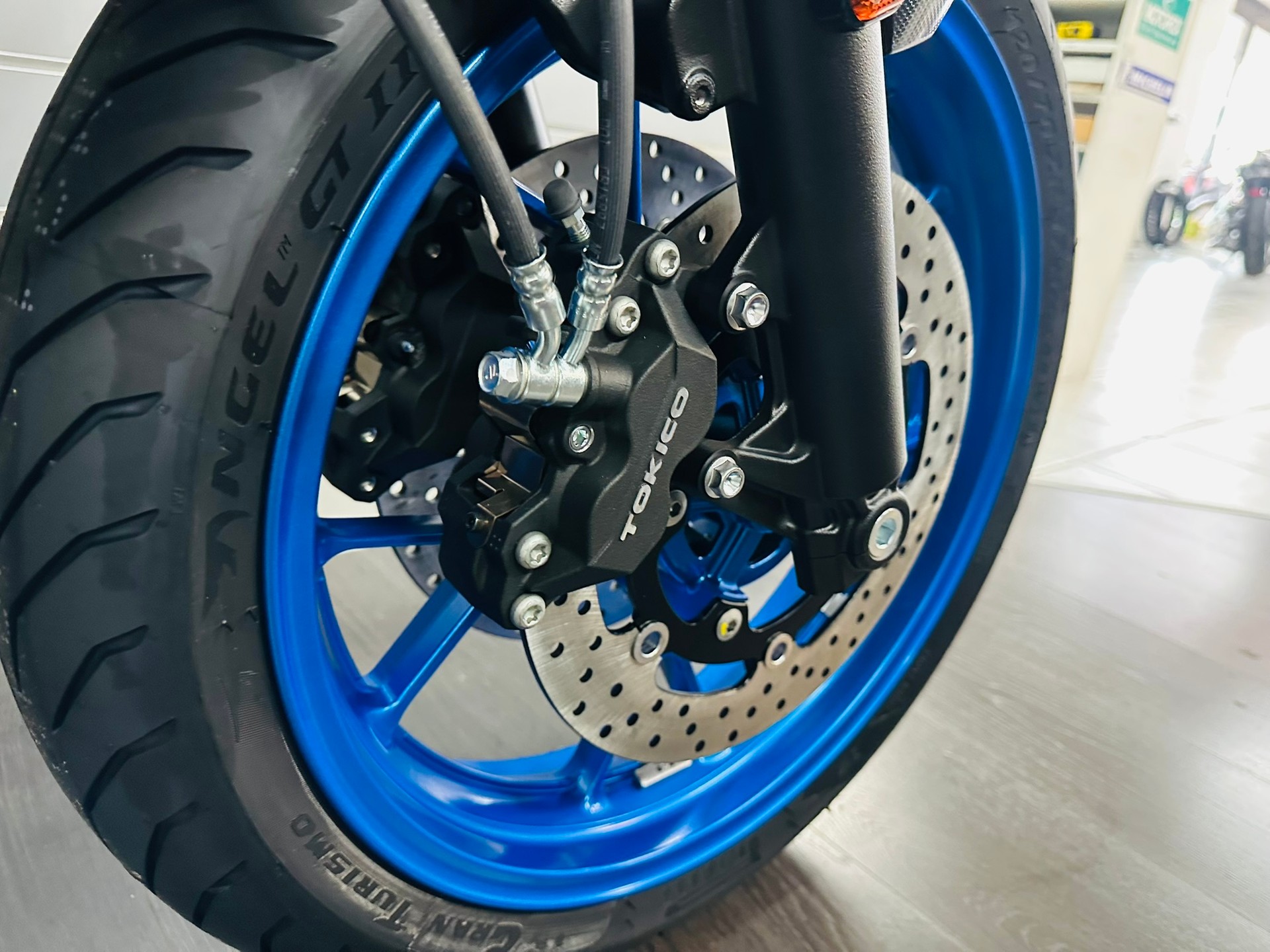 SUZUKI SV 7GX ( SV 650 GX ) 35 Kw-image-7