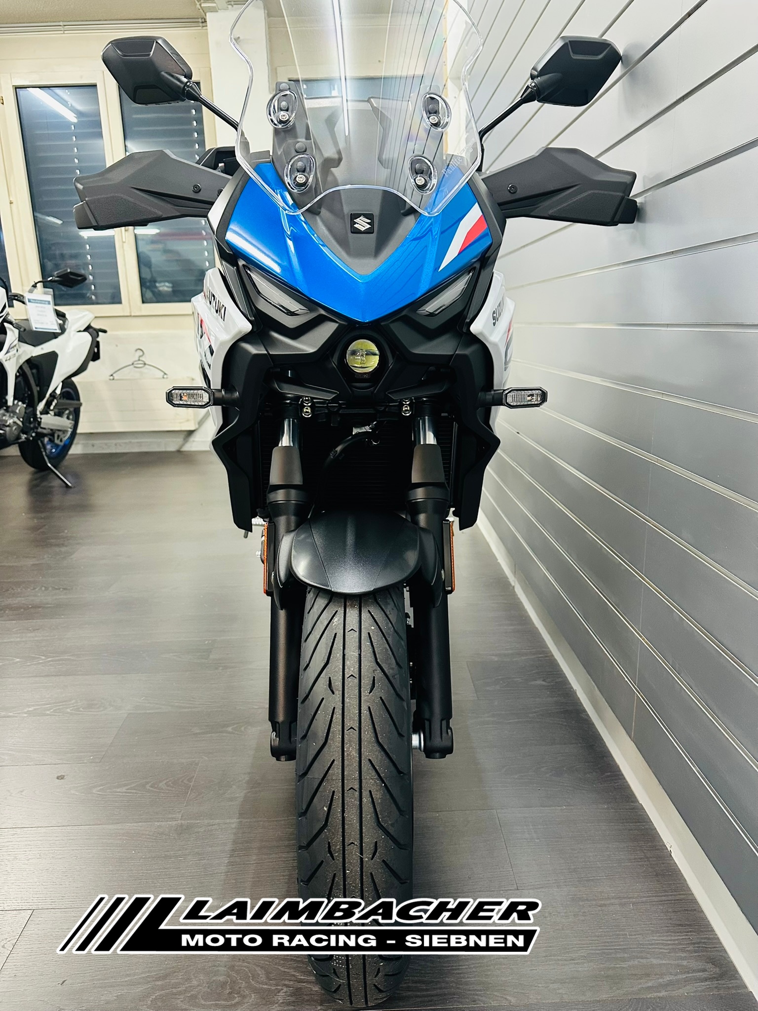 SUZUKI SV 7GX ( SV 650 GX ) 35 Kw-image-1