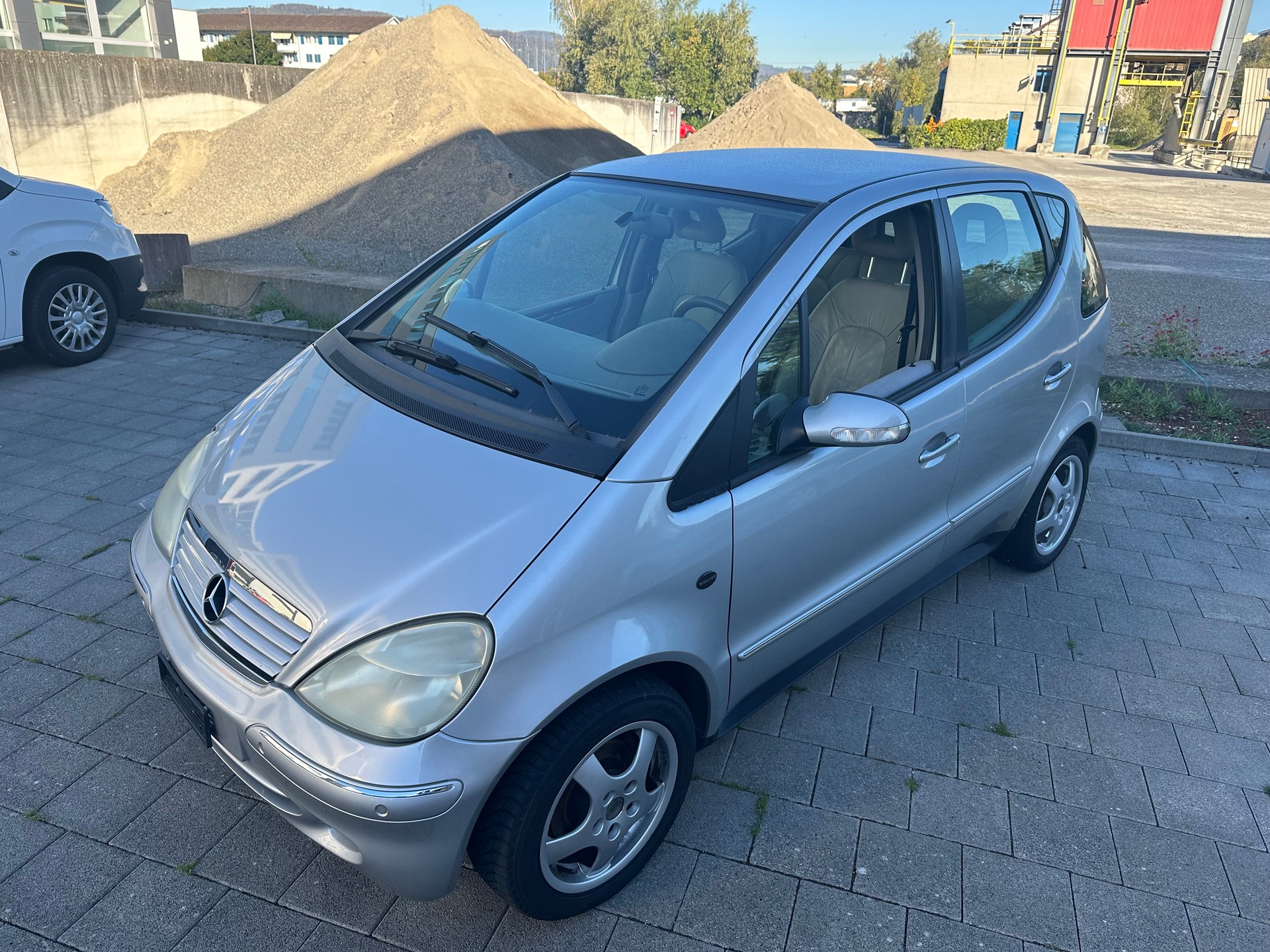 MERCEDES-BENZ A 160 Avantgarde