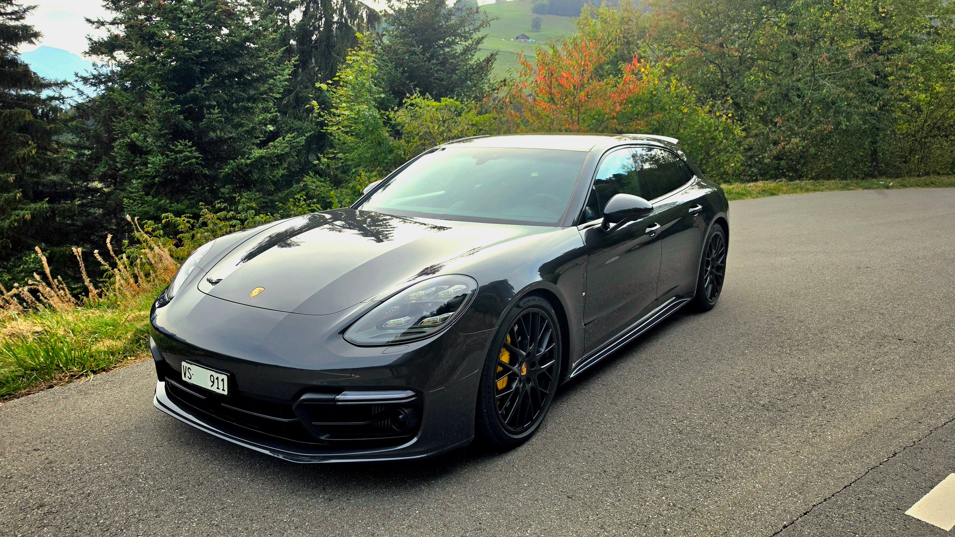 PORSCHE 4.0 V8 Turbo-image-10